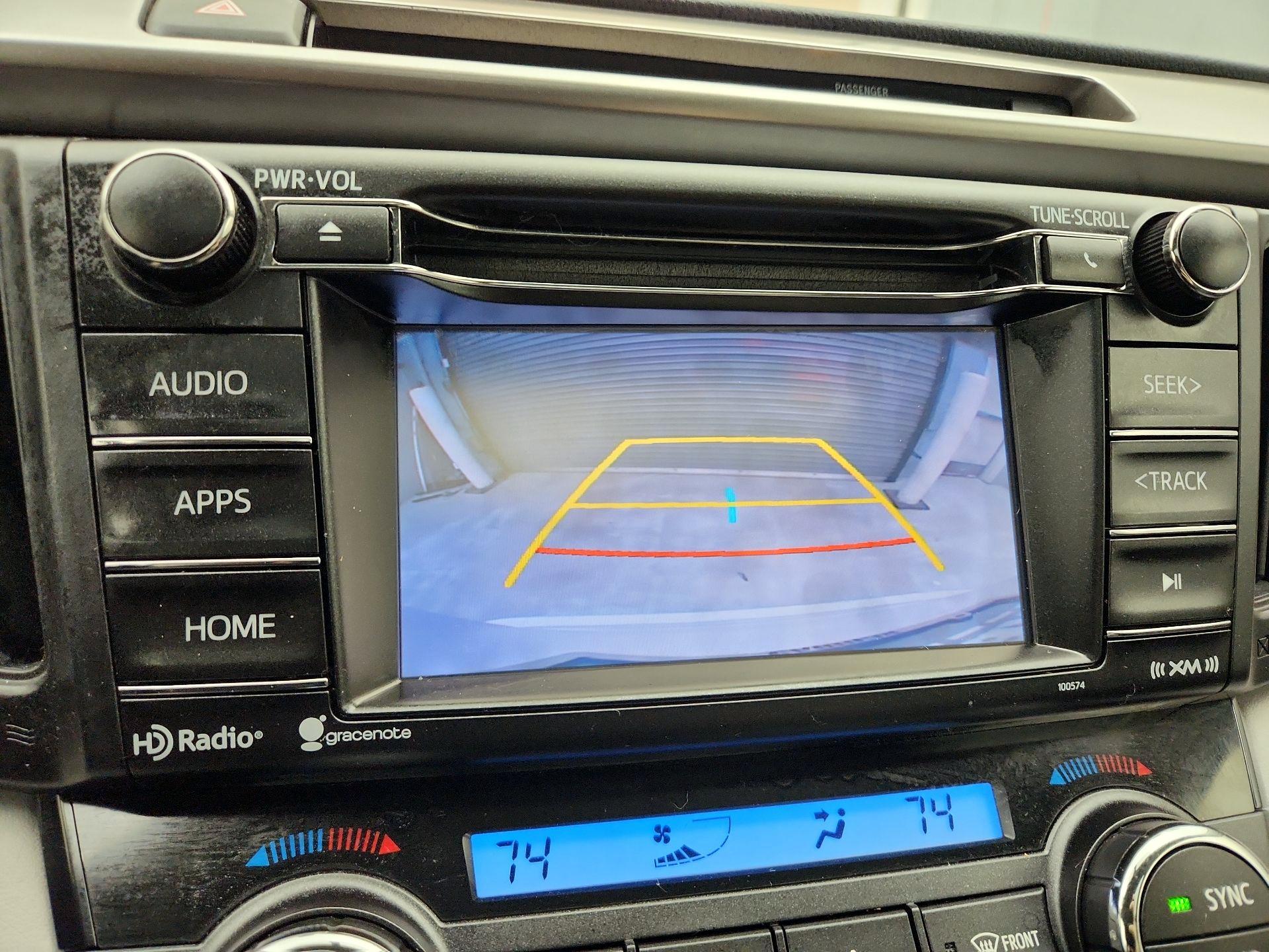 Thumbnail: 2016 Toyota RAV4 - 14