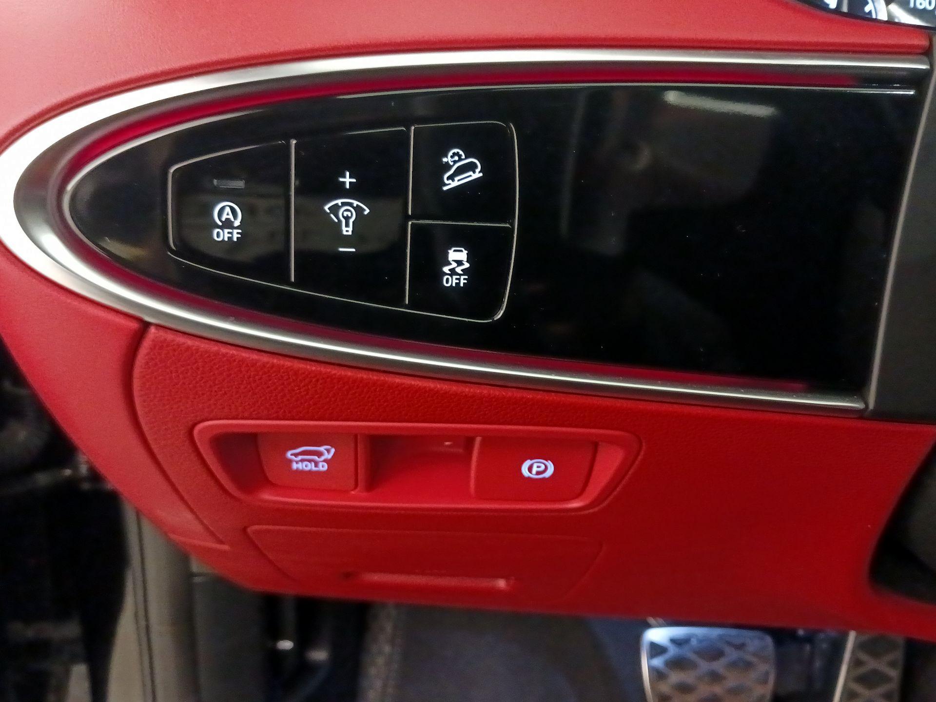 Thumbnail: 2023 Genesis GV70 - 13