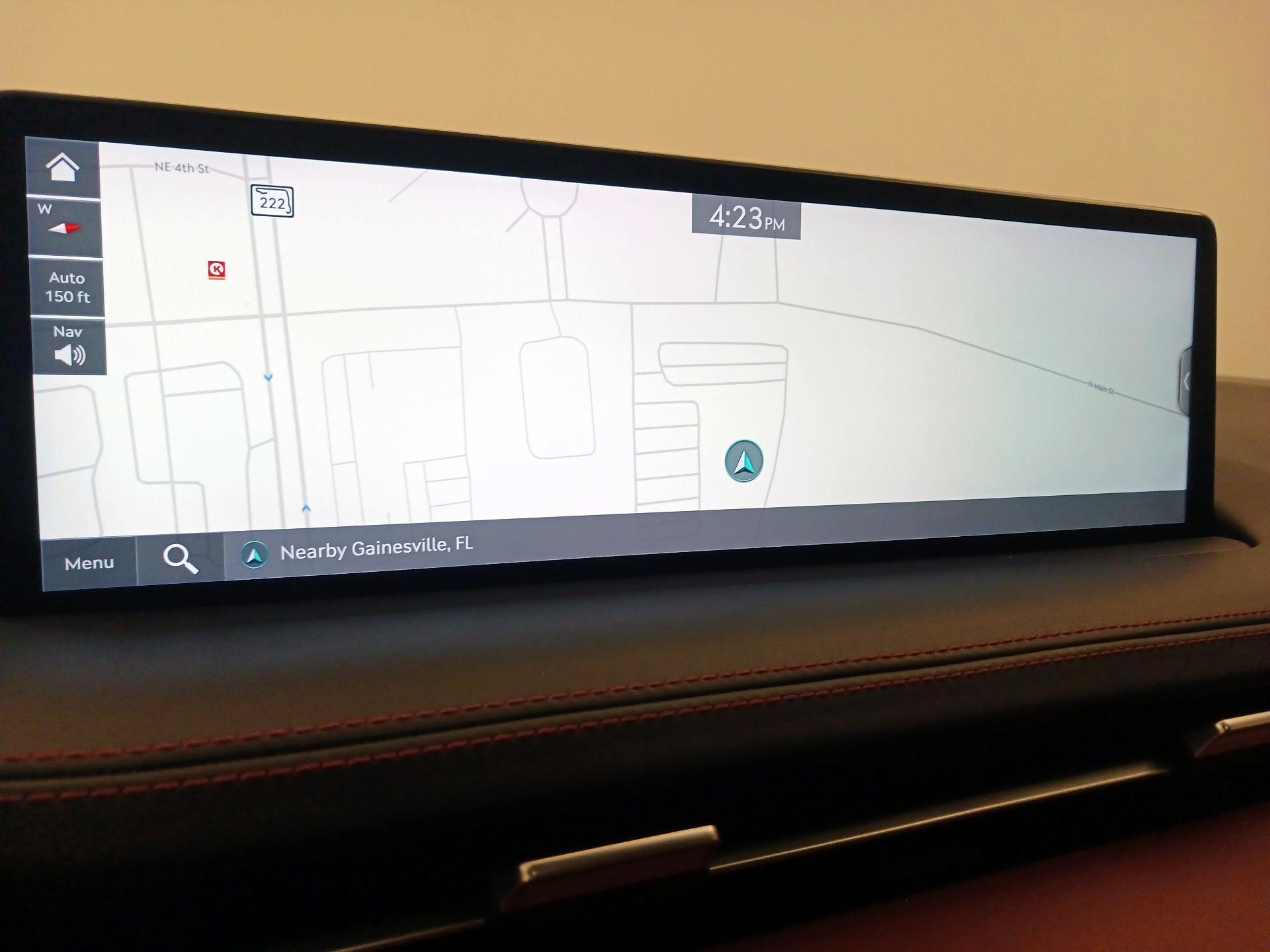 Thumbnail: 2023 Genesis GV70 - 14