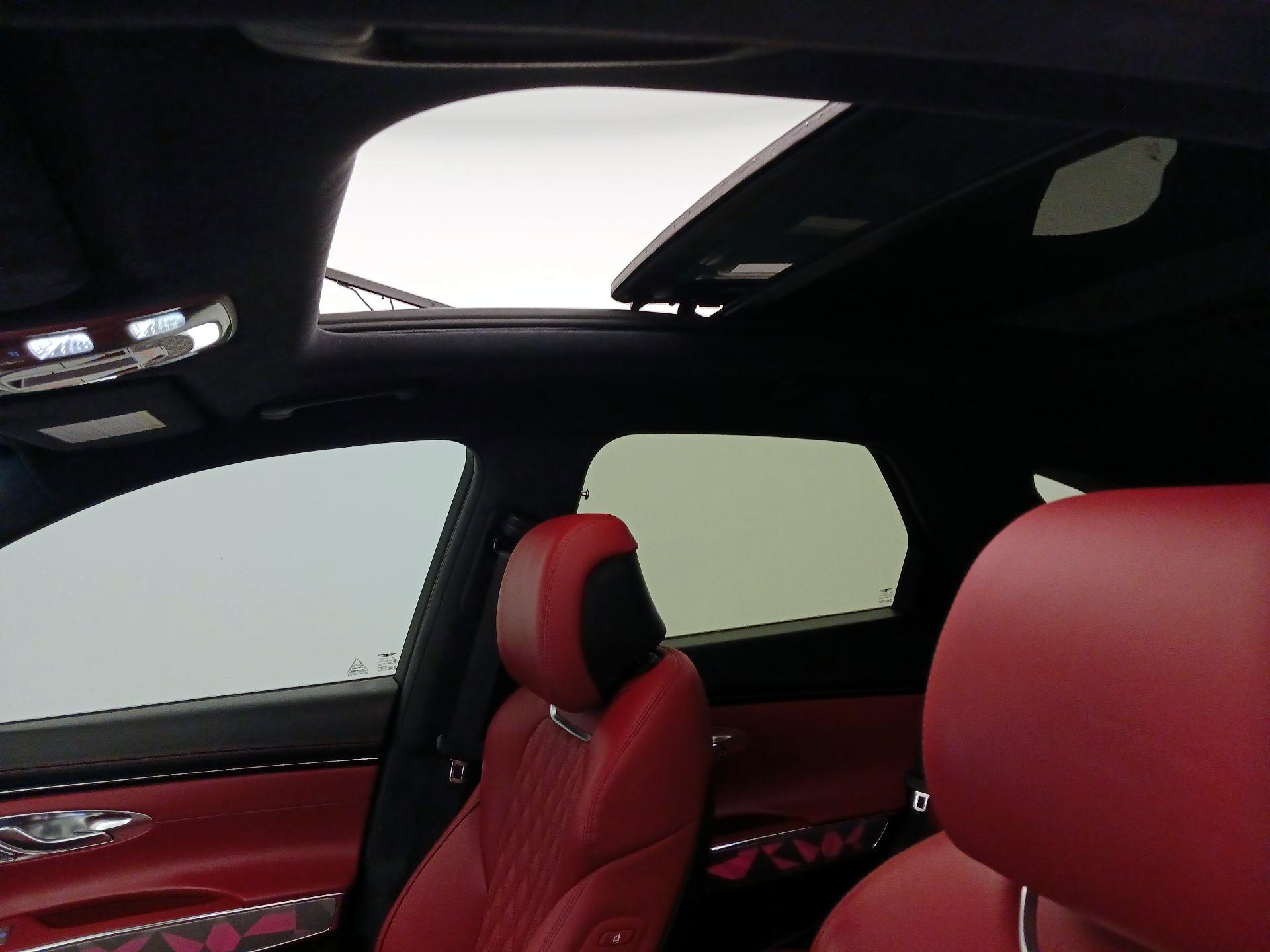 Thumbnail: 2023 Genesis GV70 - 20