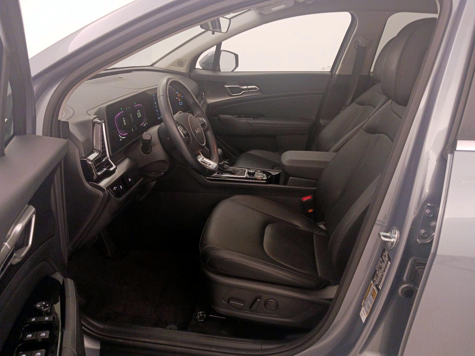 Thumbnail: 2025 Kia Sportage - 11