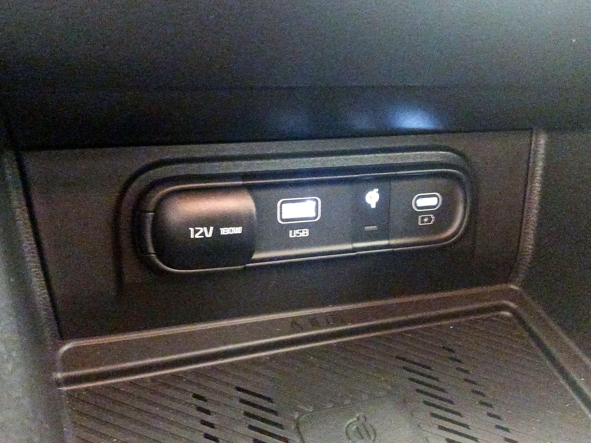 Thumbnail: 2025 Kia Sportage - 19