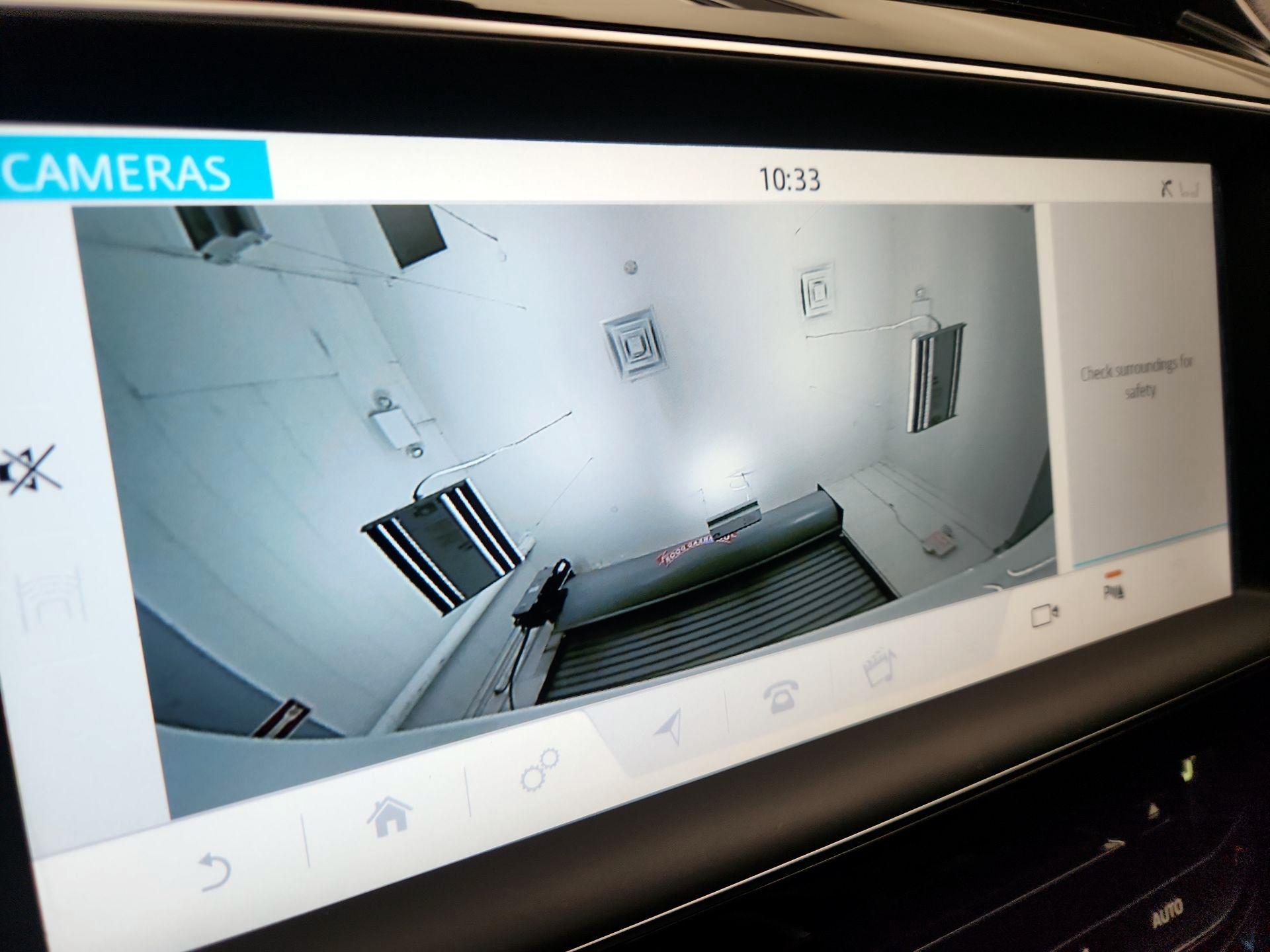 Thumbnail: 2019 Jaguar XE - 15