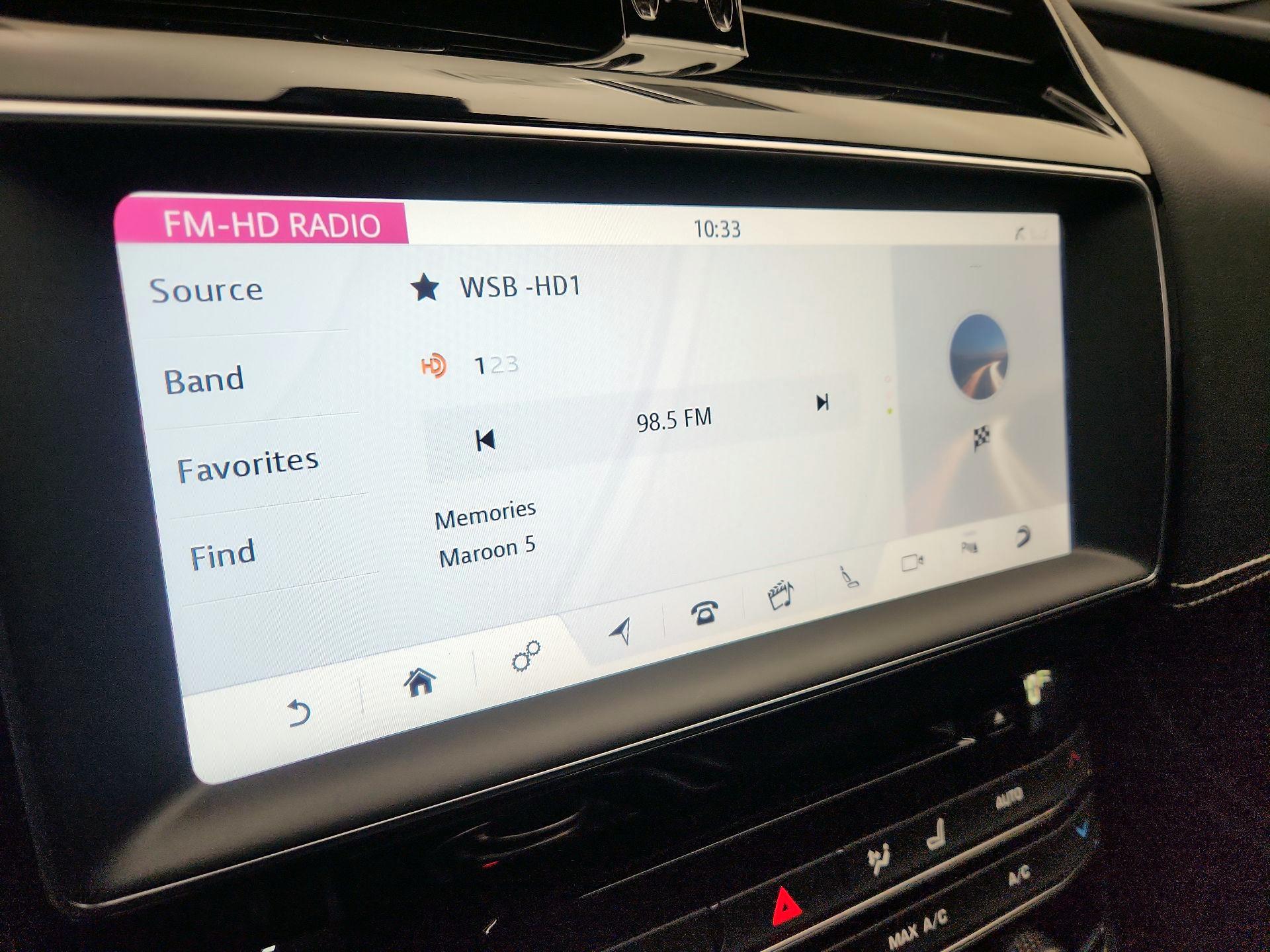 Thumbnail: 2019 Jaguar XE - 16