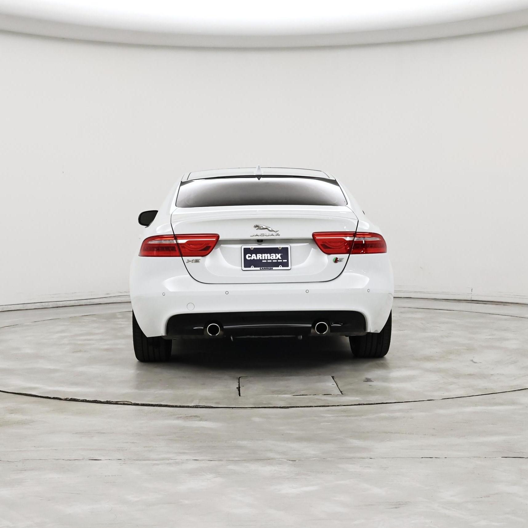 Thumbnail: 2019 Jaguar XE - 6