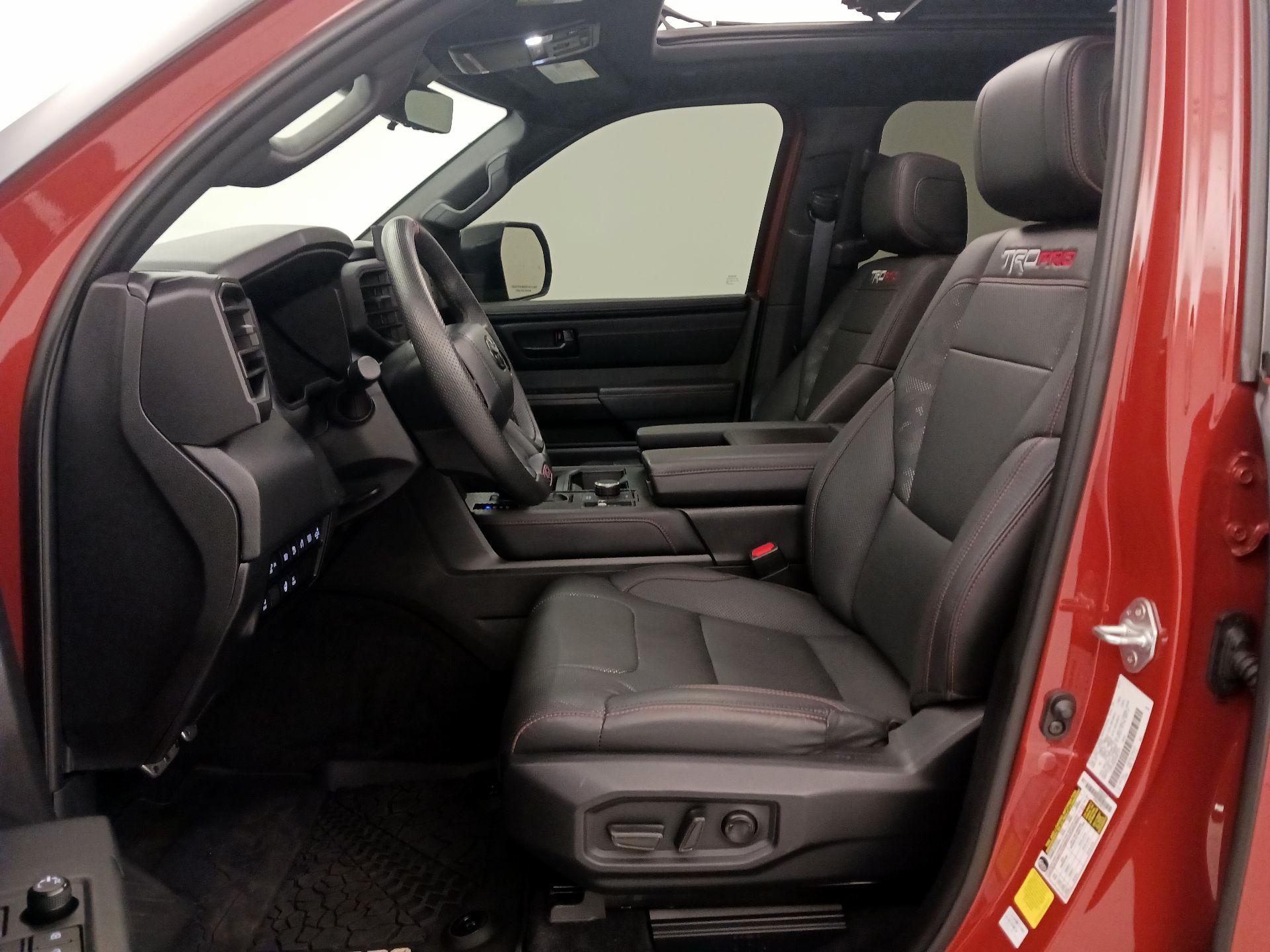 Thumbnail: 2024 Toyota Tundra - 11