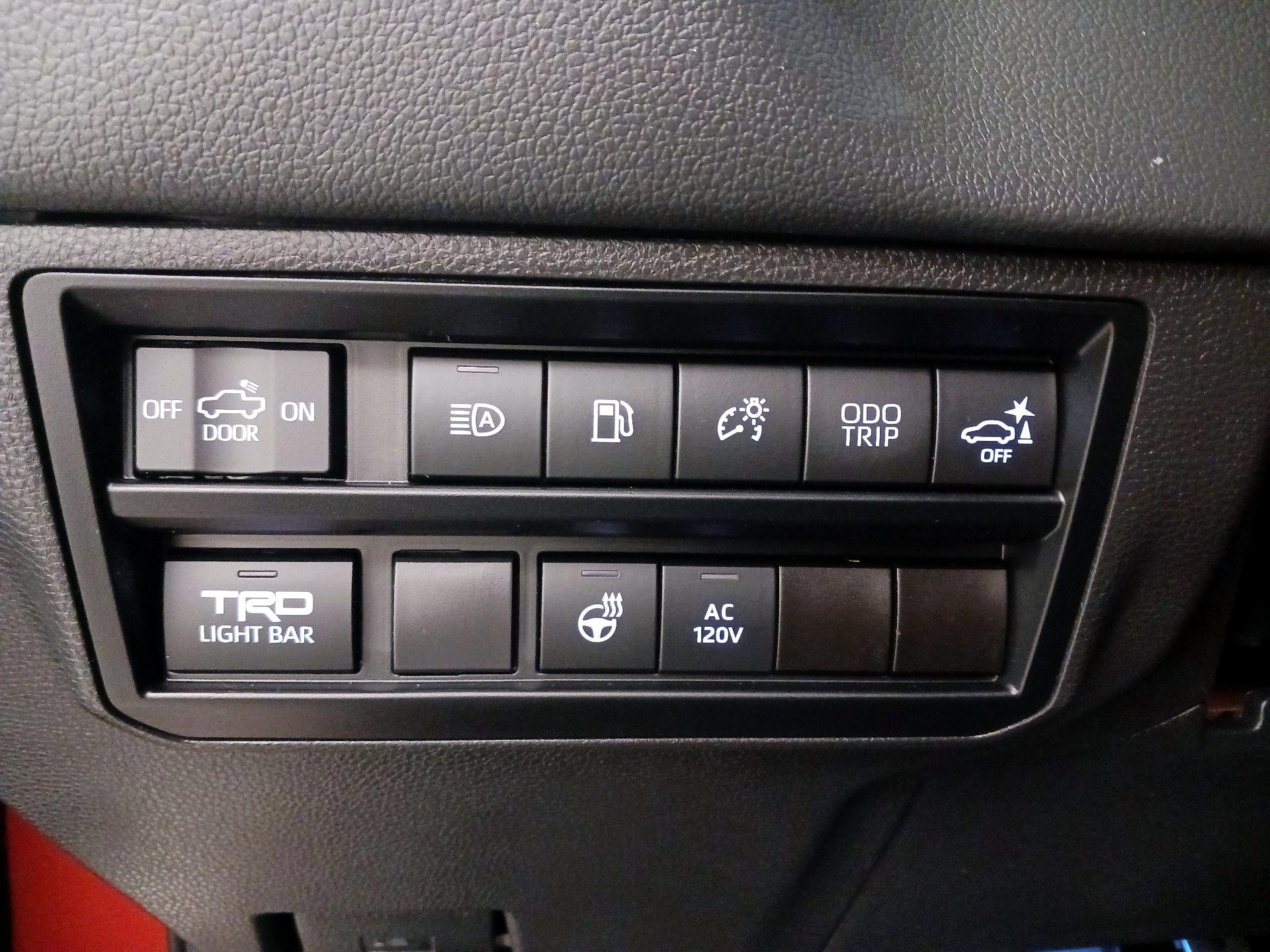 Thumbnail: 2024 Toyota Tundra - 13