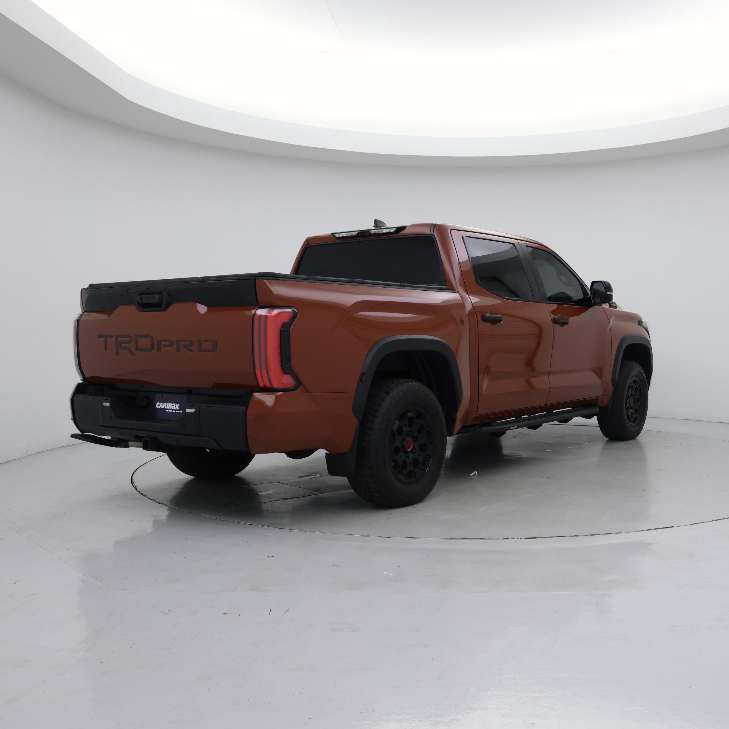 Thumbnail: 2024 Toyota Tundra - 8