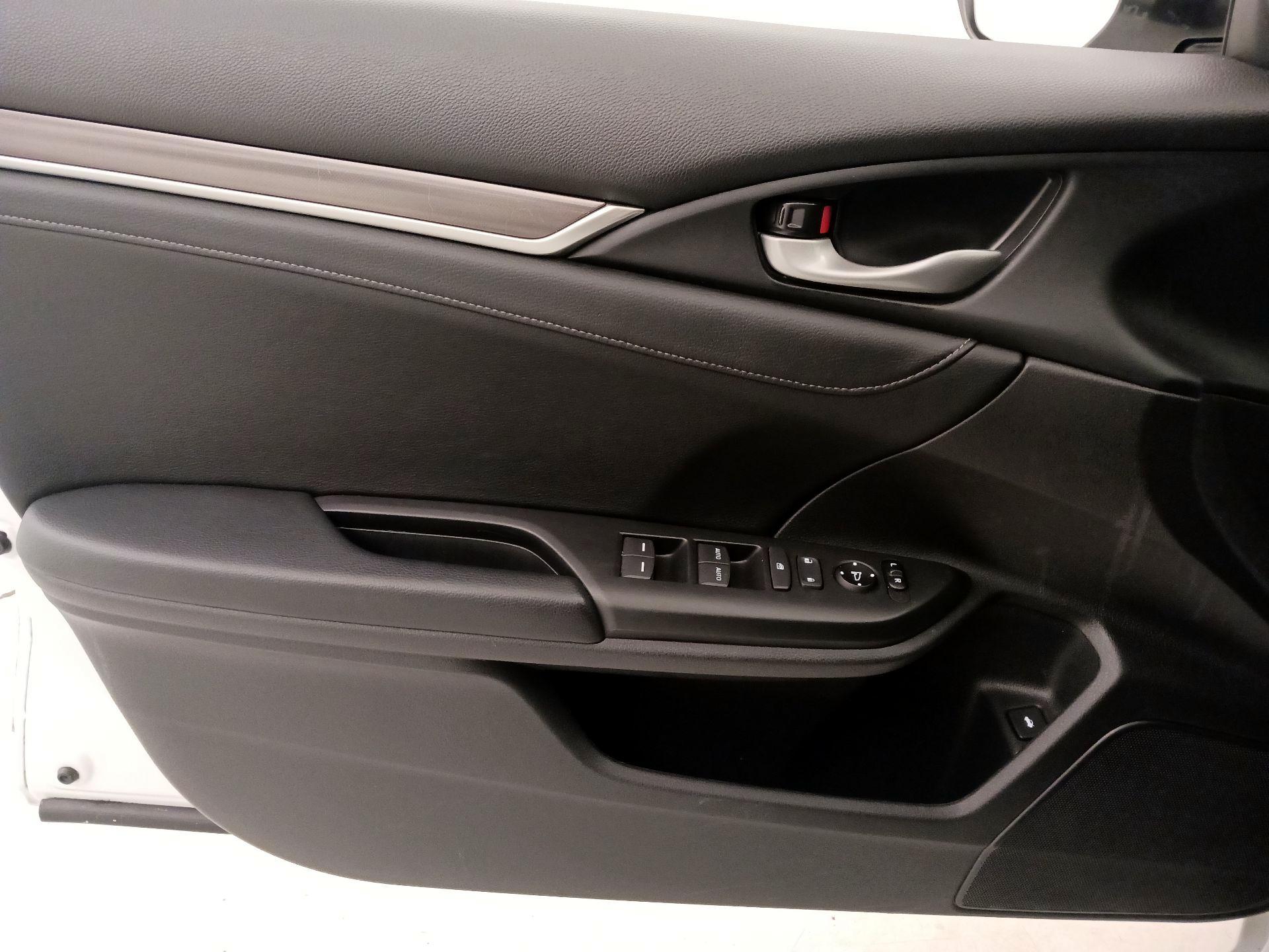 Thumbnail: 2020 Honda Civic - 12