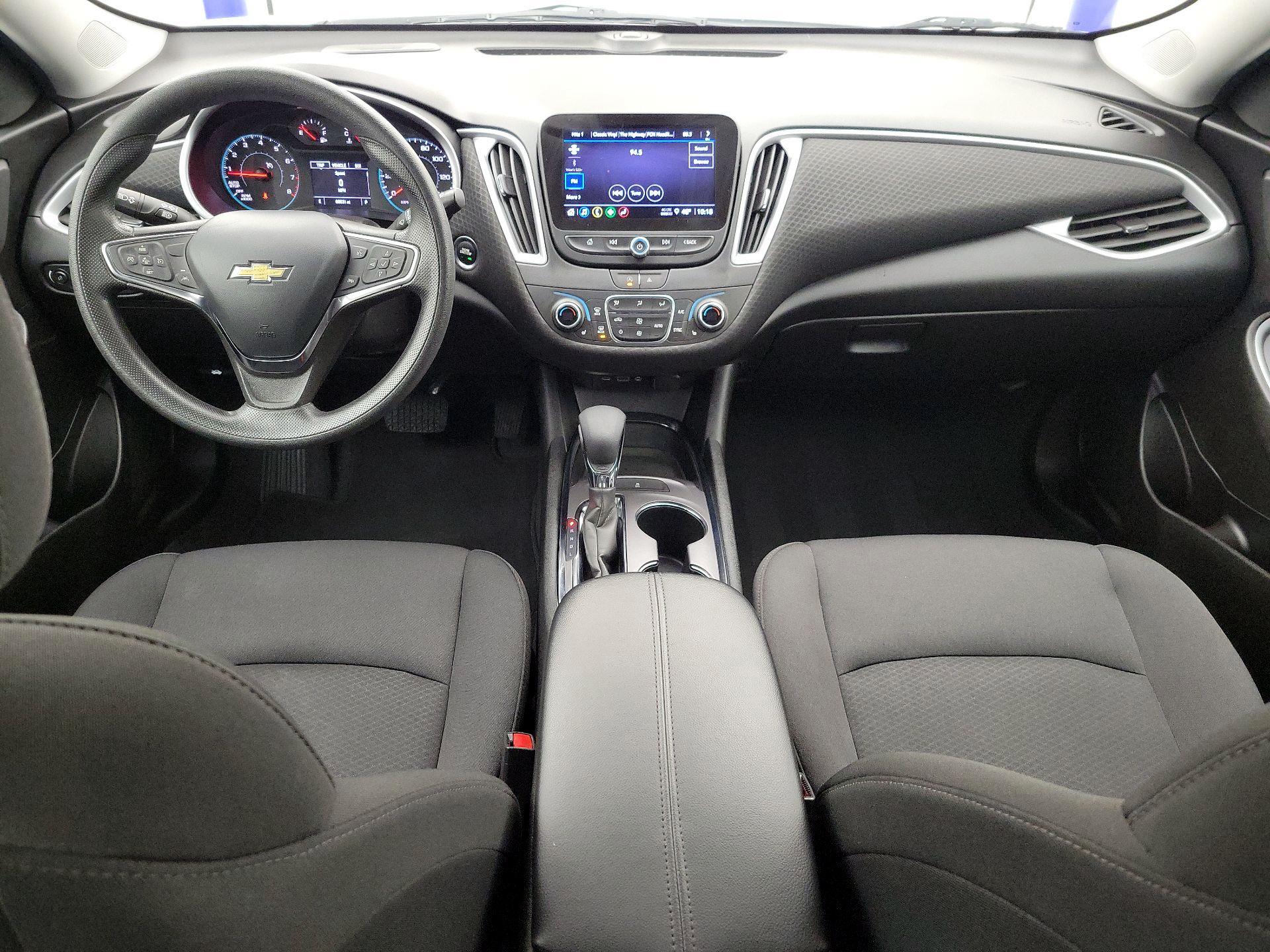 Thumbnail: 2023 Chevrolet Malibu - 9