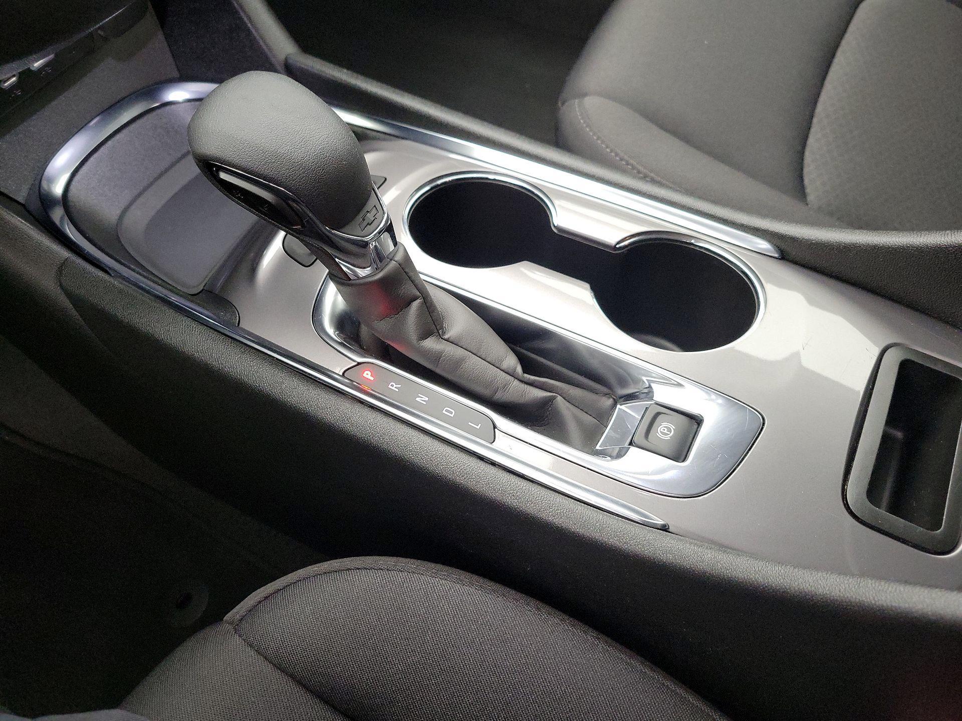 Thumbnail: 2023 Chevrolet Malibu - 17