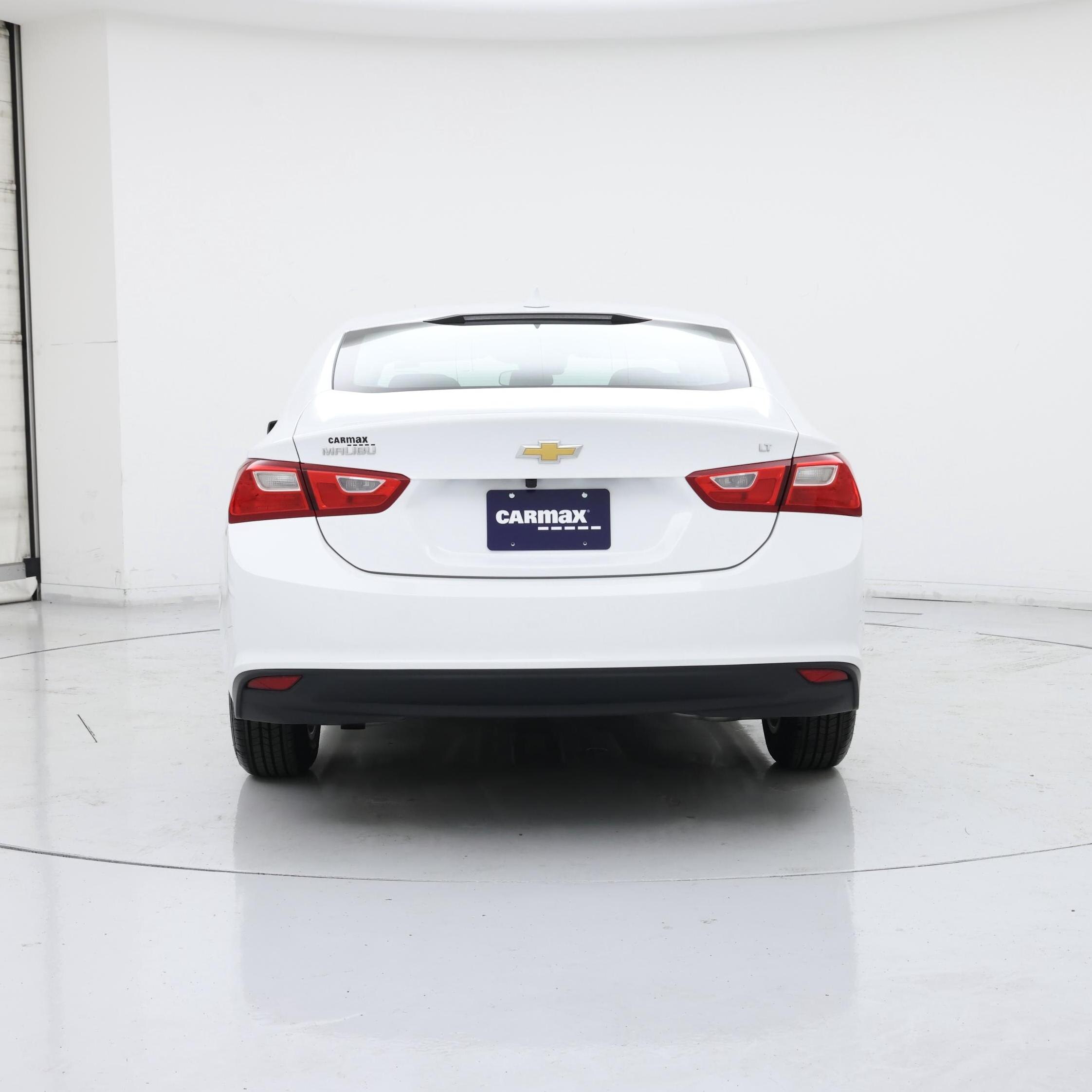 Thumbnail: 2023 Chevrolet Malibu - 6