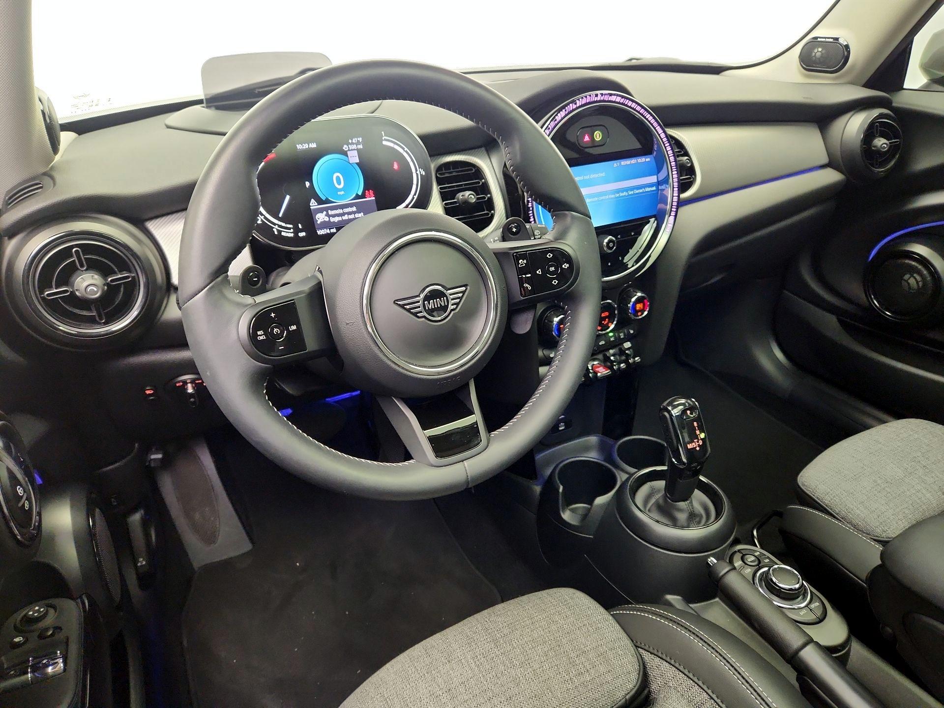 Thumbnail: 2024 MINI Cooper Hardtop - 9