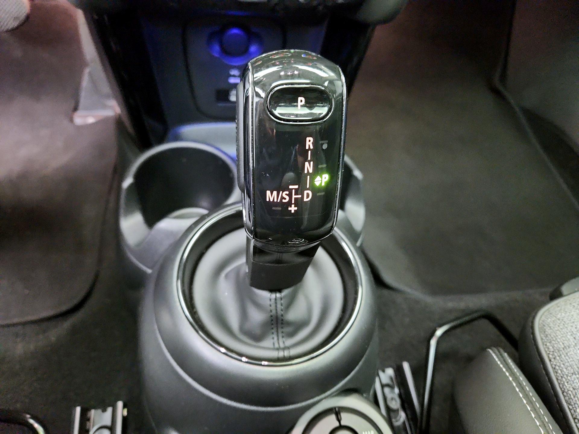 Thumbnail: 2024 MINI Cooper Hardtop - 18