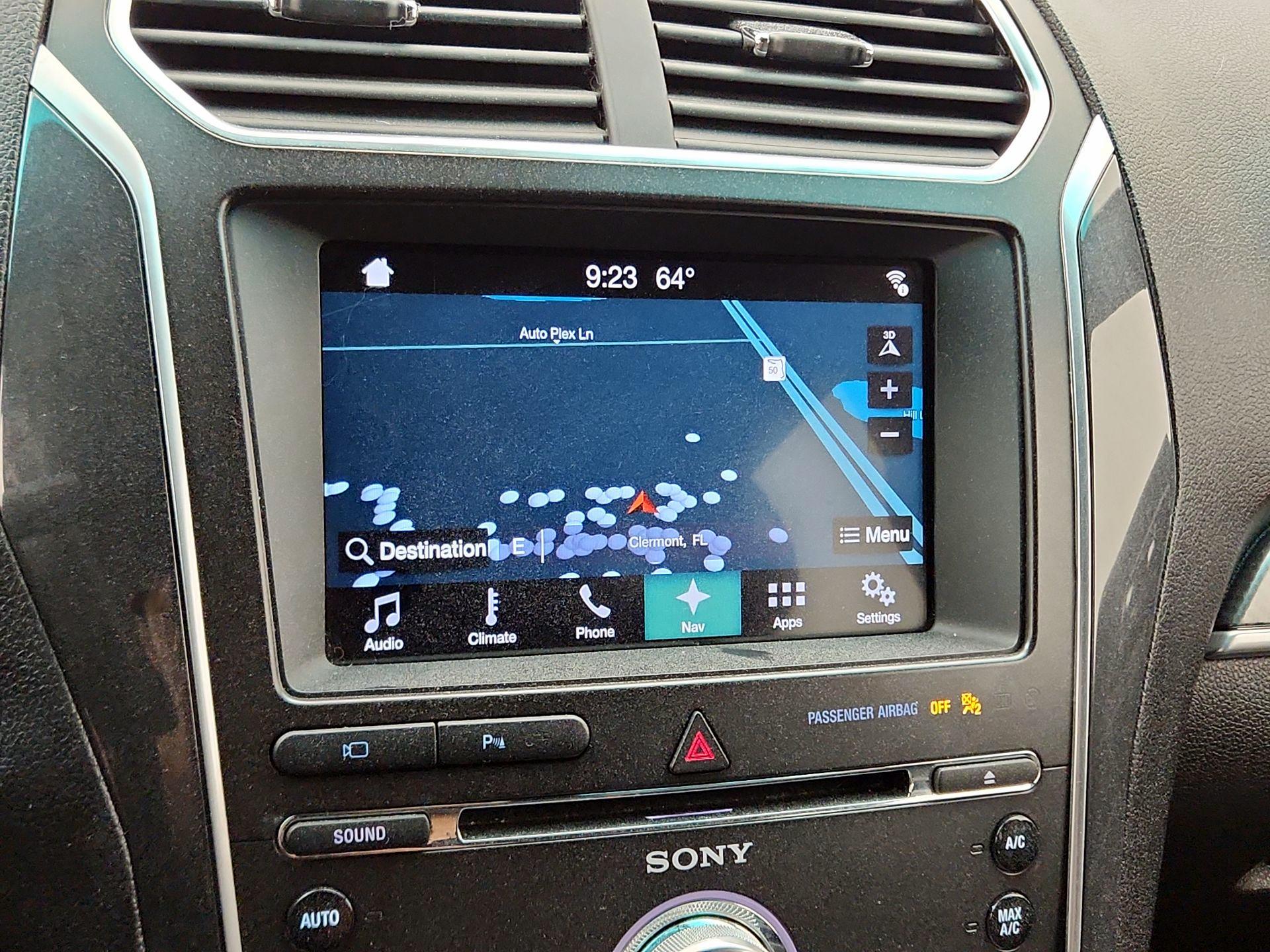 Thumbnail: 2017 Ford Explorer - 14