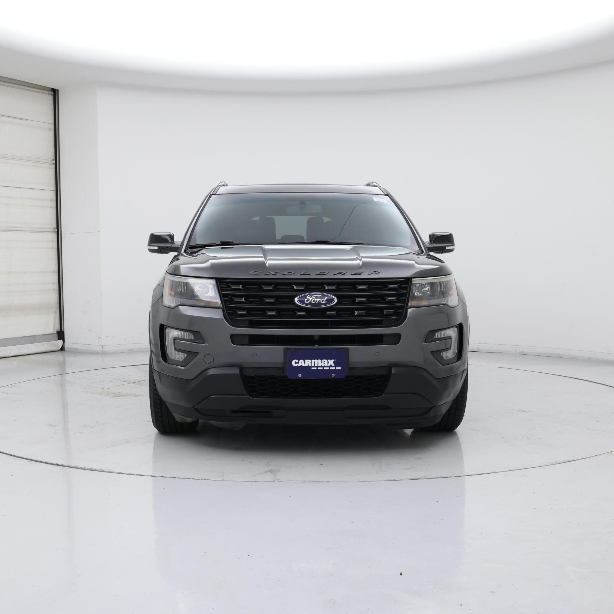 Thumbnail: 2017 Ford Explorer - 5