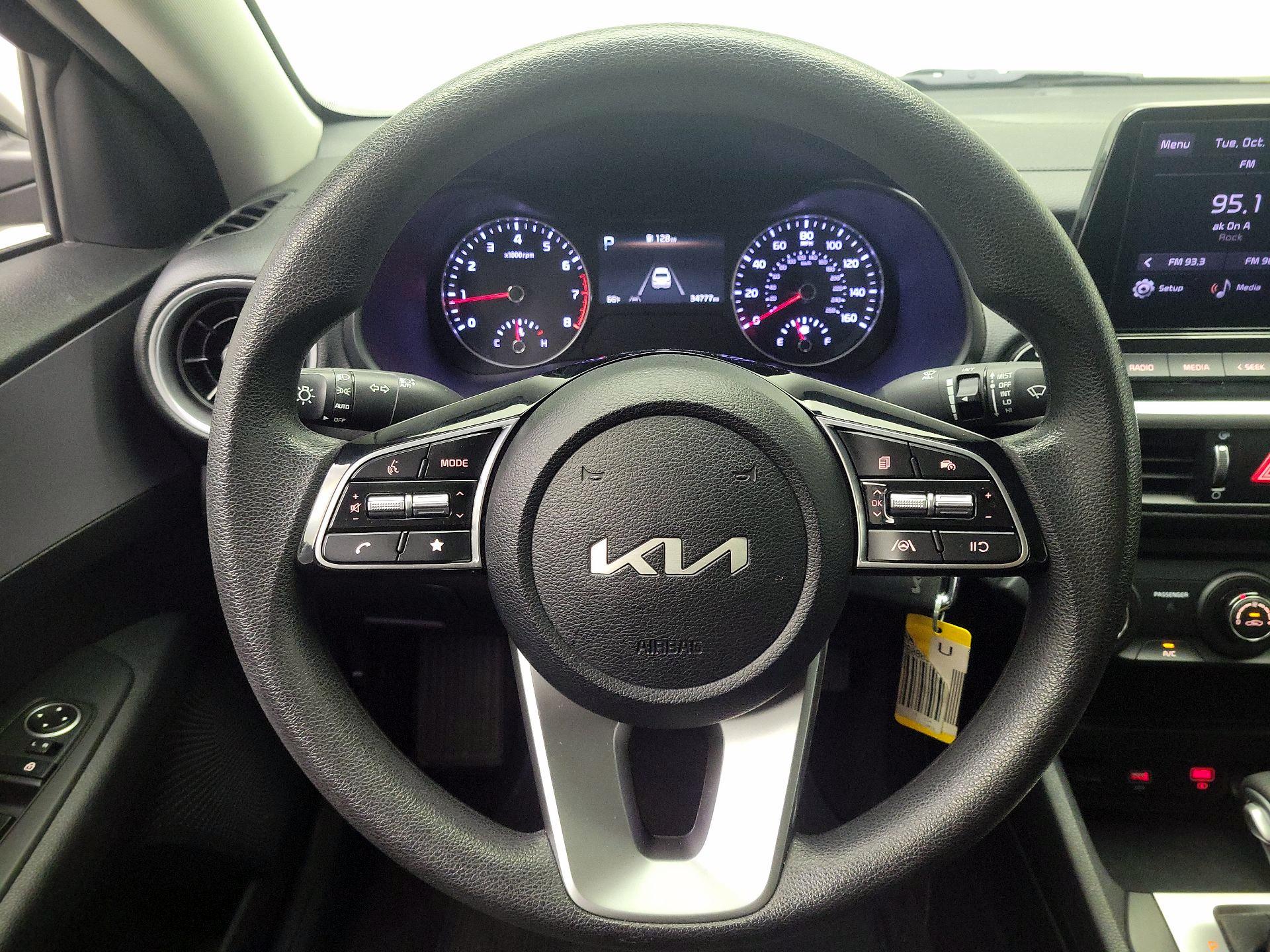 Thumbnail: 2024 Kia Forte - 10