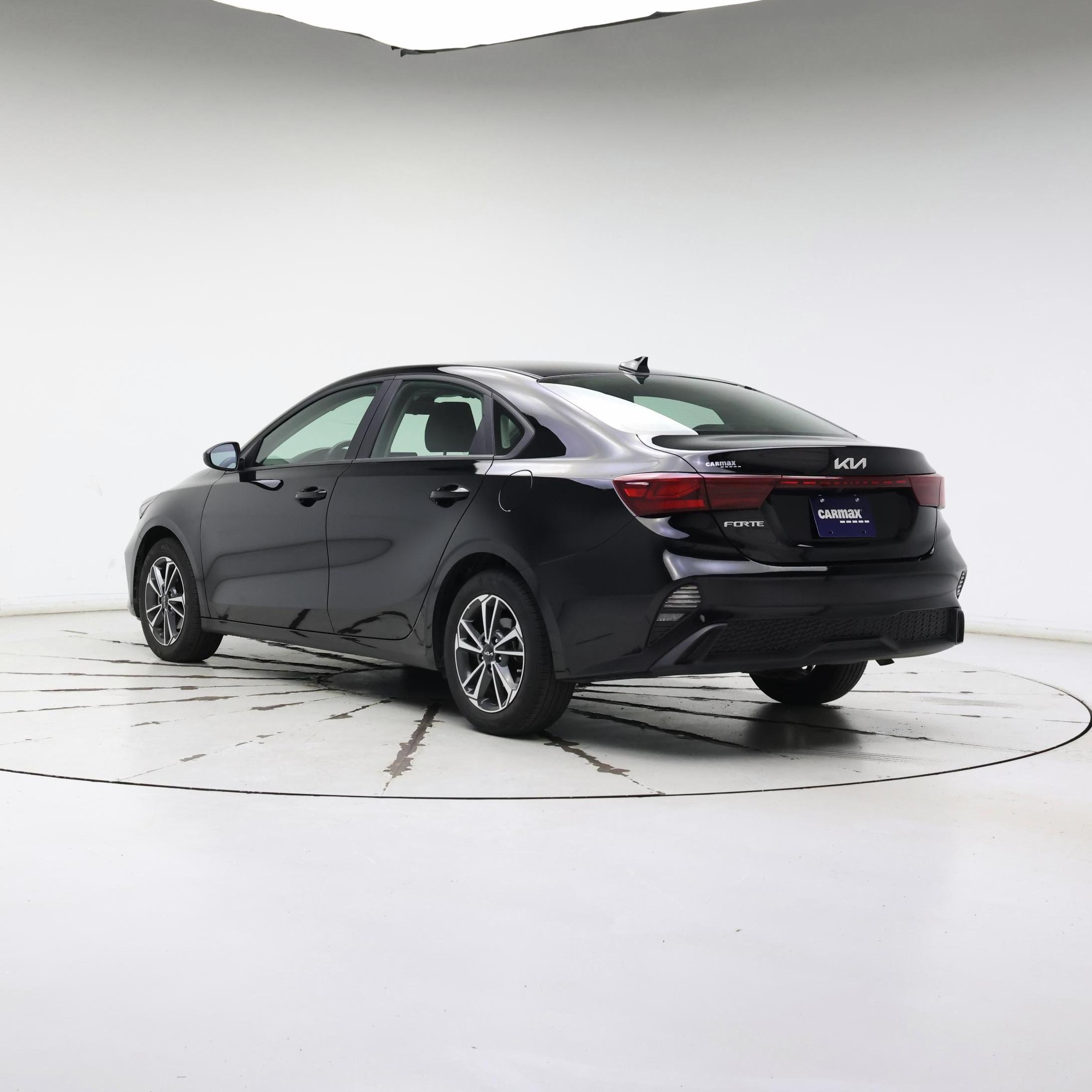 Thumbnail: 2024 Kia Forte - 2