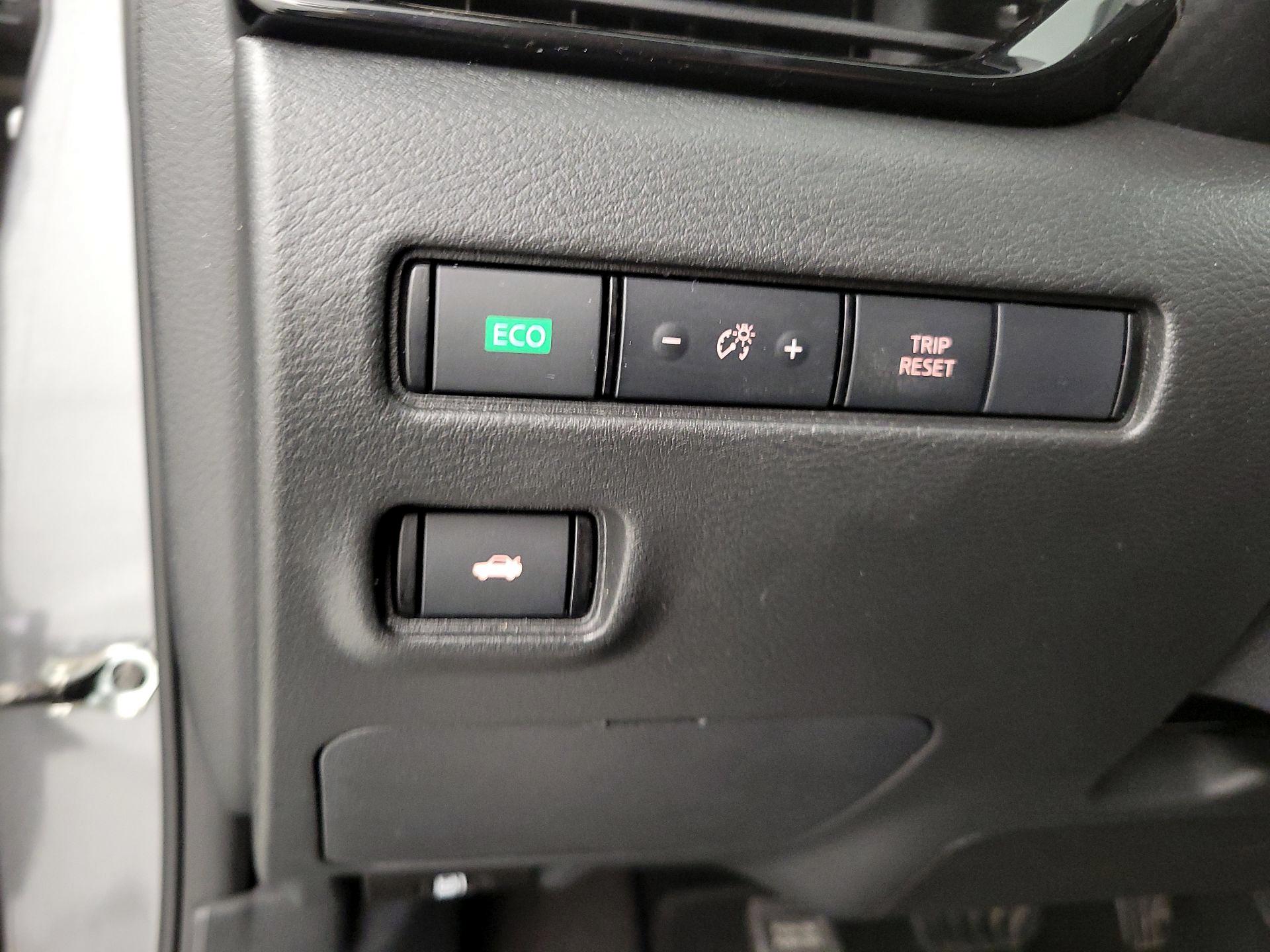 Thumbnail: 2024 Nissan Sentra - 13