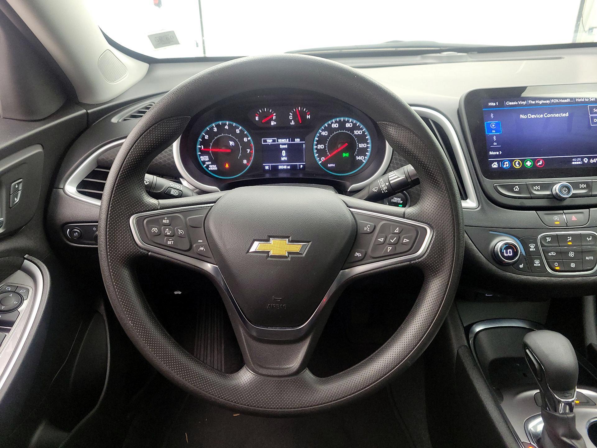 Thumbnail: 2024 Chevrolet Malibu - 10