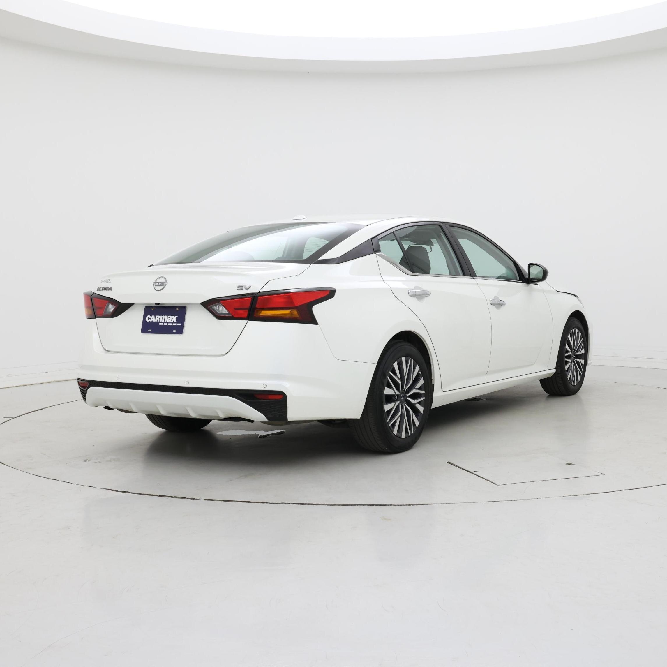 Thumbnail: 2024 Nissan Altima - 8