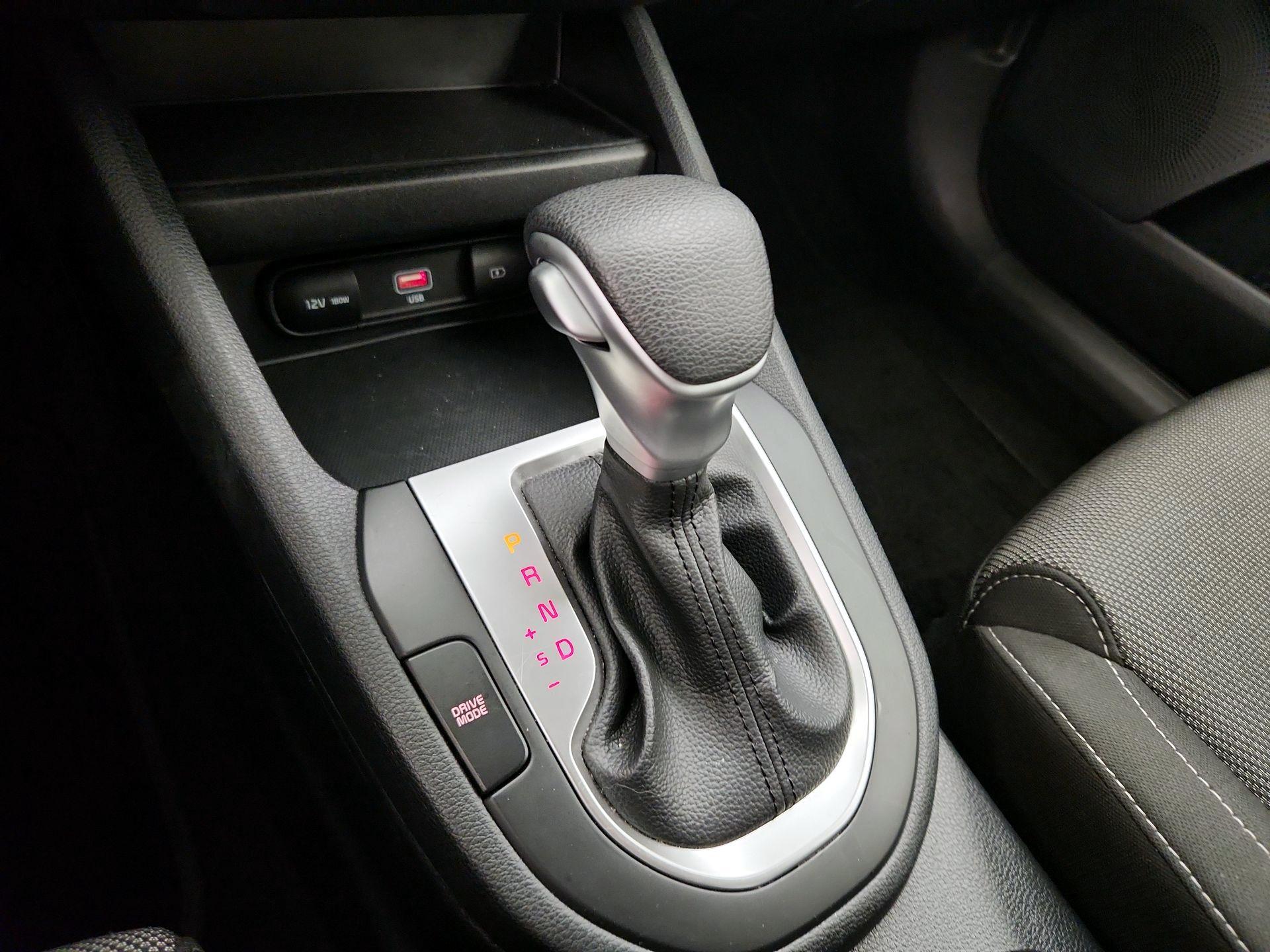 Thumbnail: 2024 Kia Forte - 17