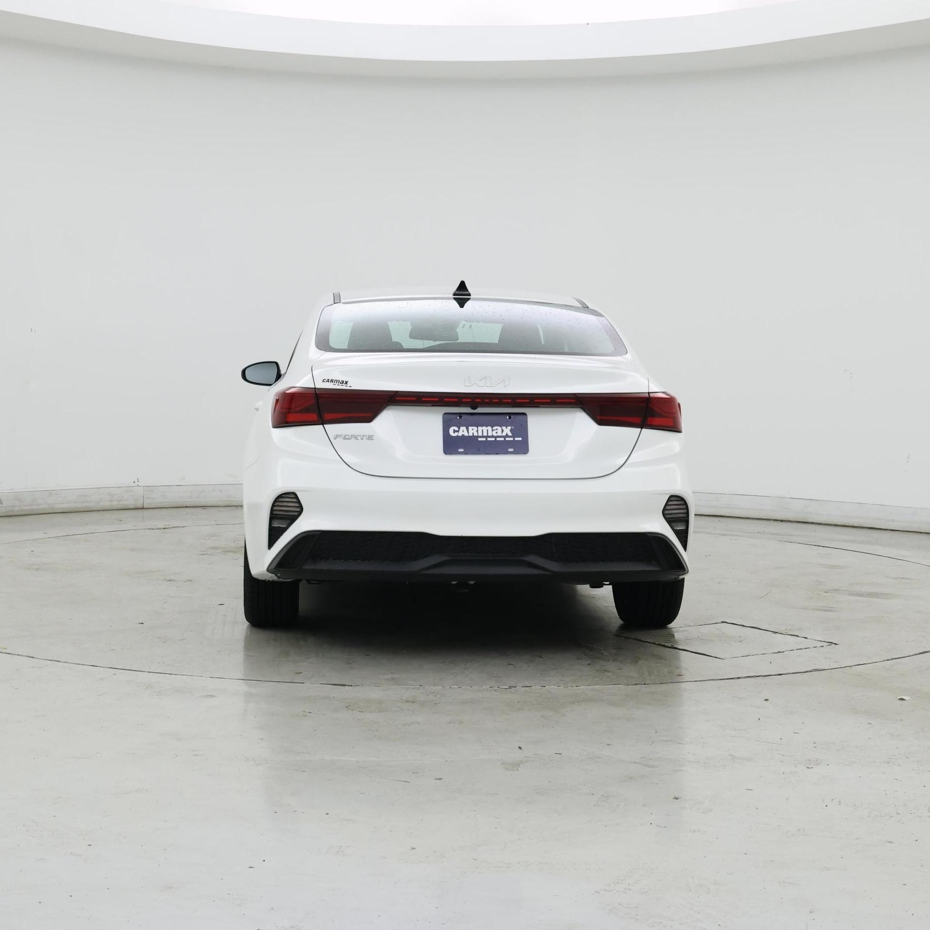 Thumbnail: 2024 Kia Forte - 6