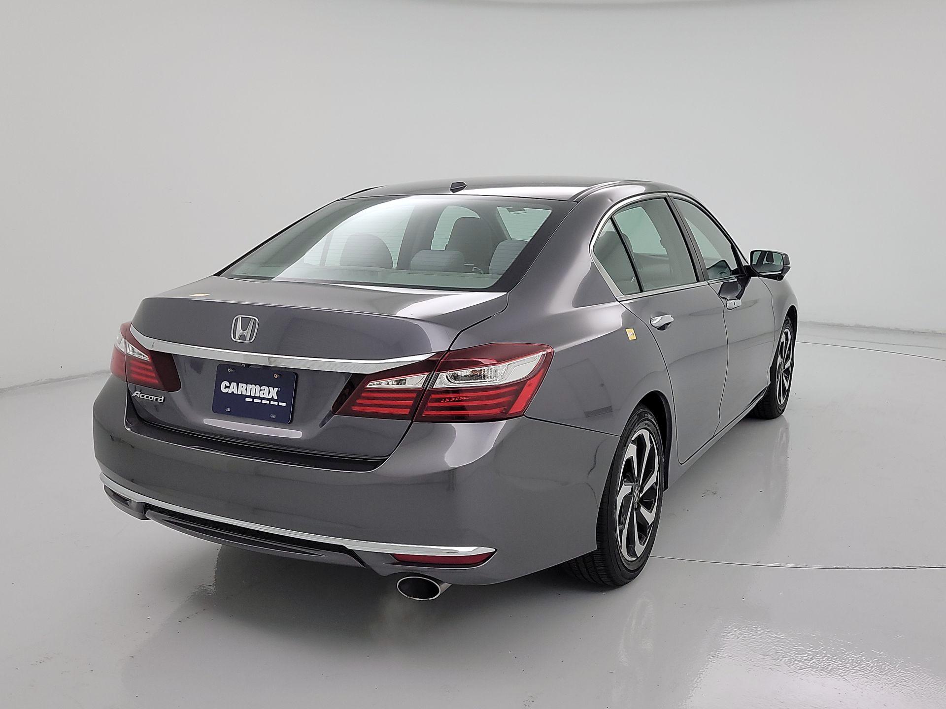 Thumbnail: 2016 Honda Accord - 5