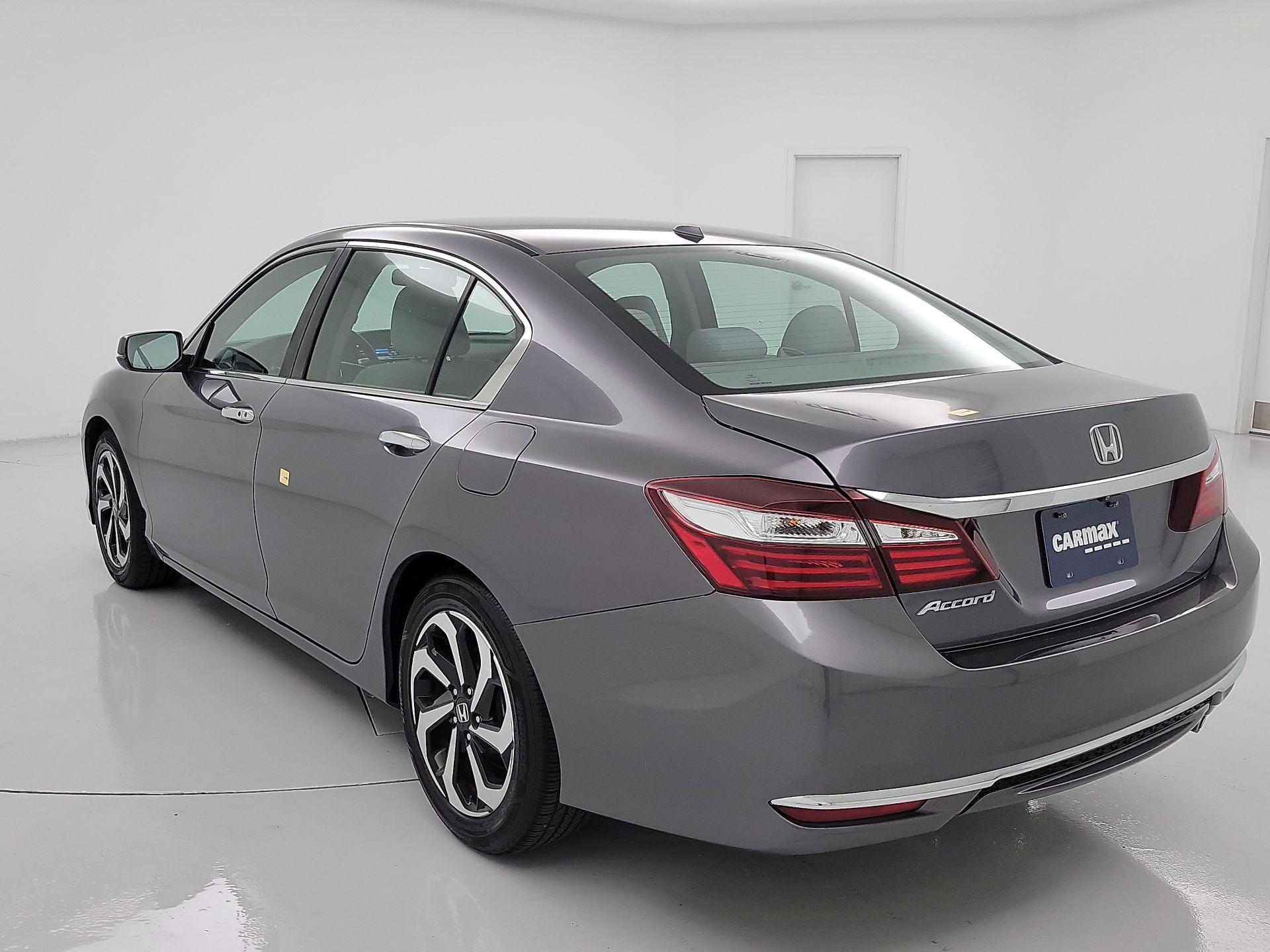 Thumbnail: 2016 Honda Accord - 7