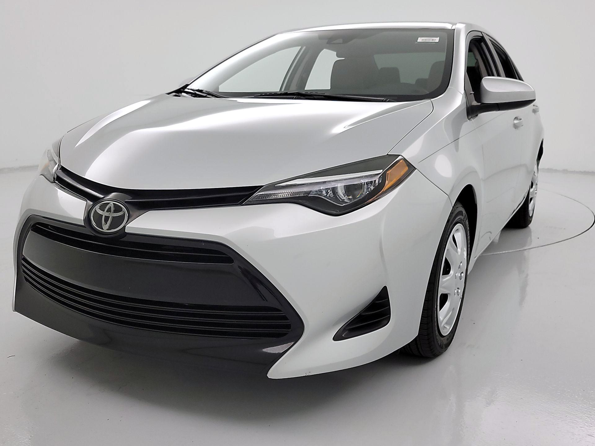 Thumbnail: 2019 Toyota Corolla - 3