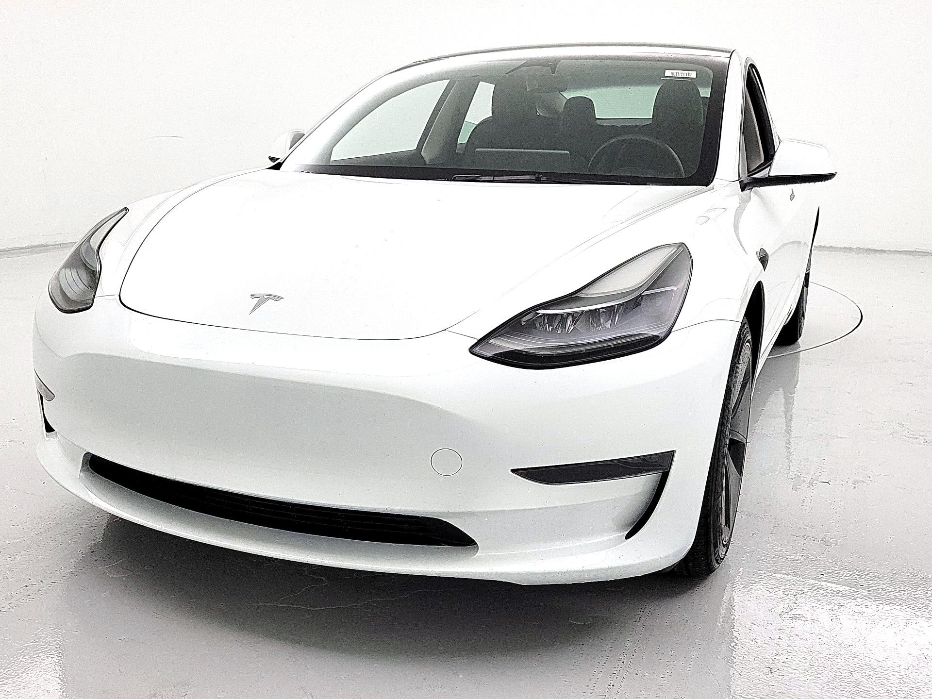 Thumbnail: 2023 Tesla Model 3 - 3