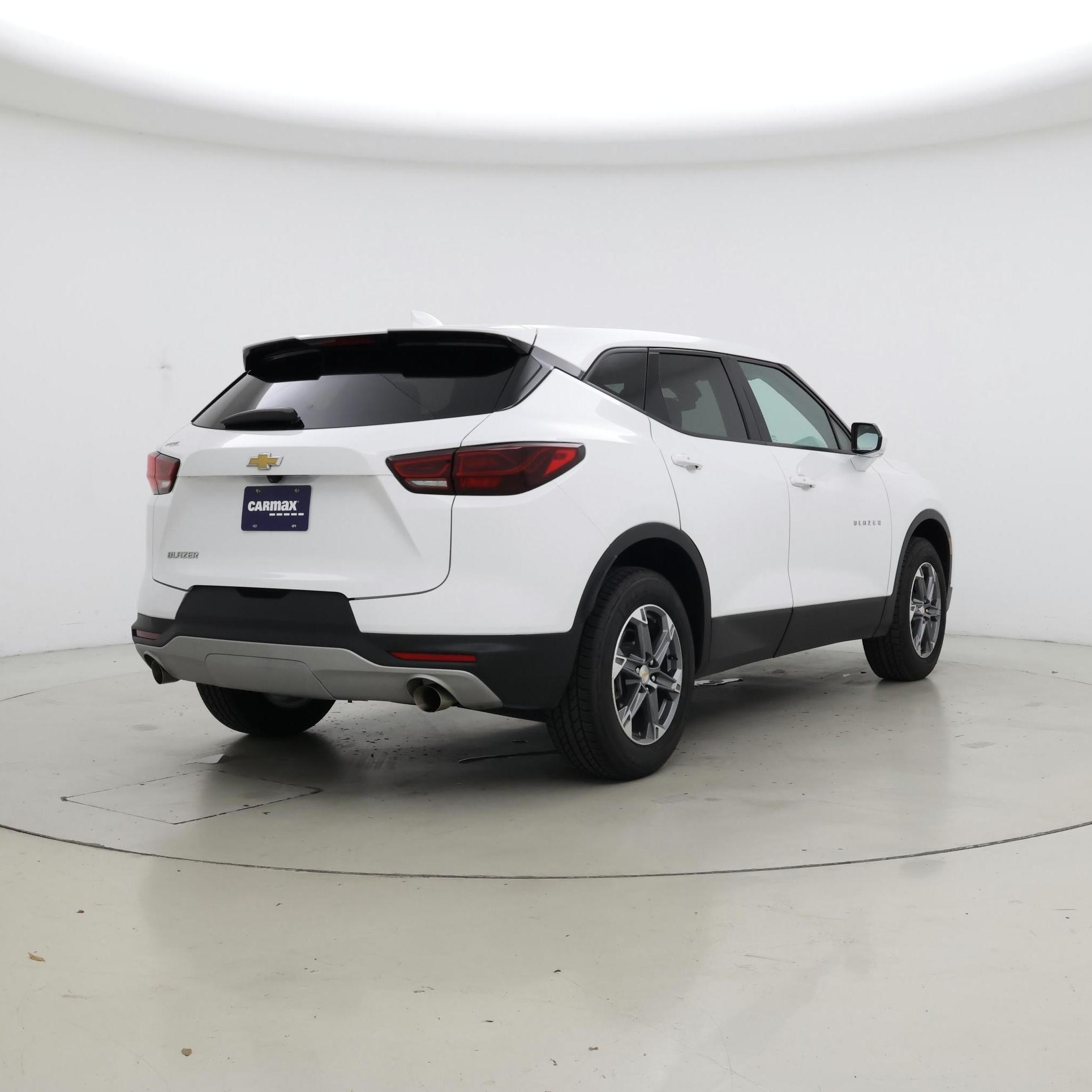 Thumbnail: 2023 Chevrolet Blazer - 8