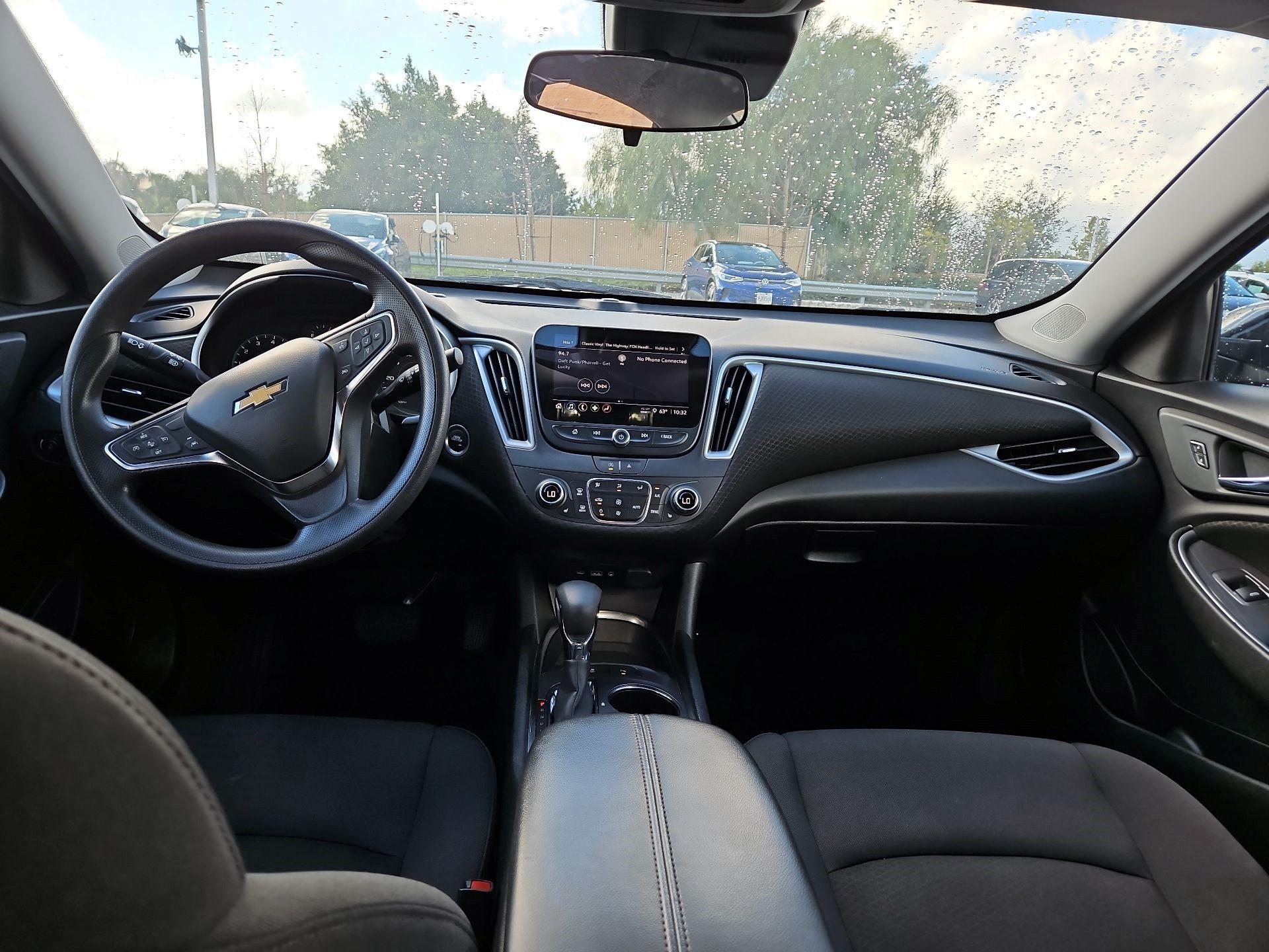 Thumbnail: 2023 Chevrolet Malibu - 8