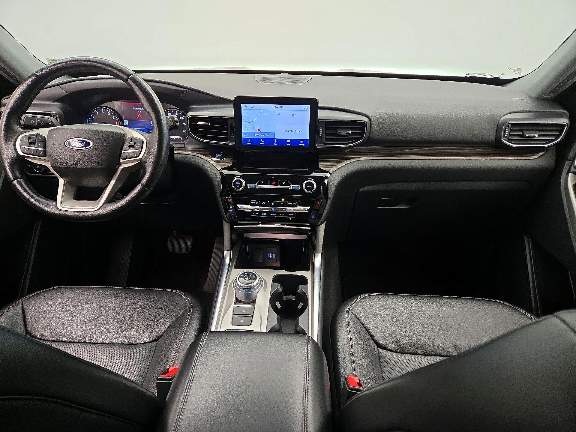 Thumbnail: 2023 Ford Explorer - 9