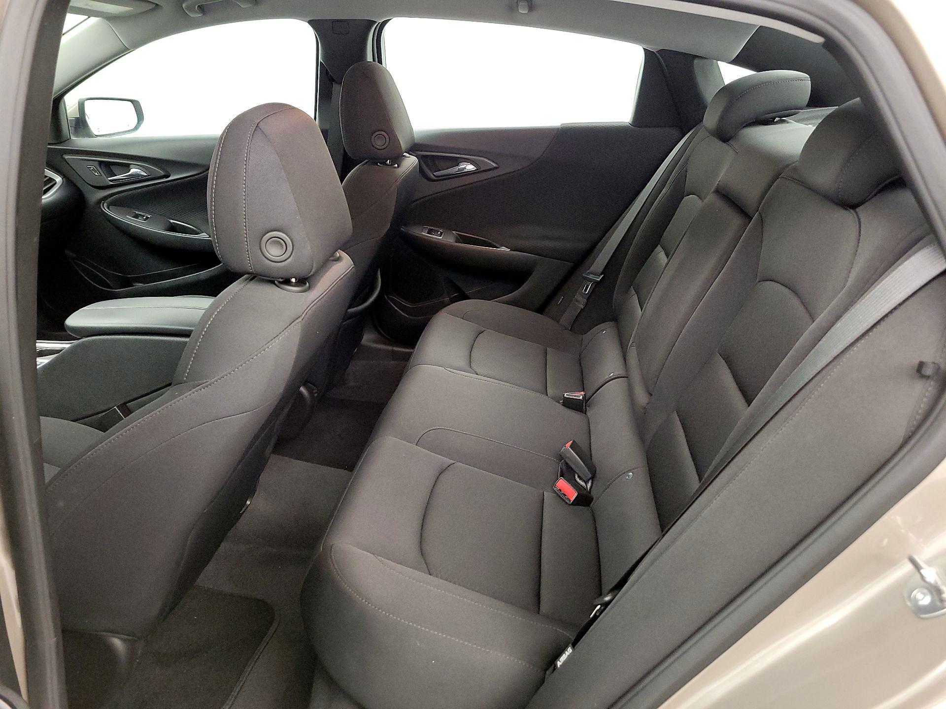 Thumbnail: 2024 Chevrolet Malibu - 19