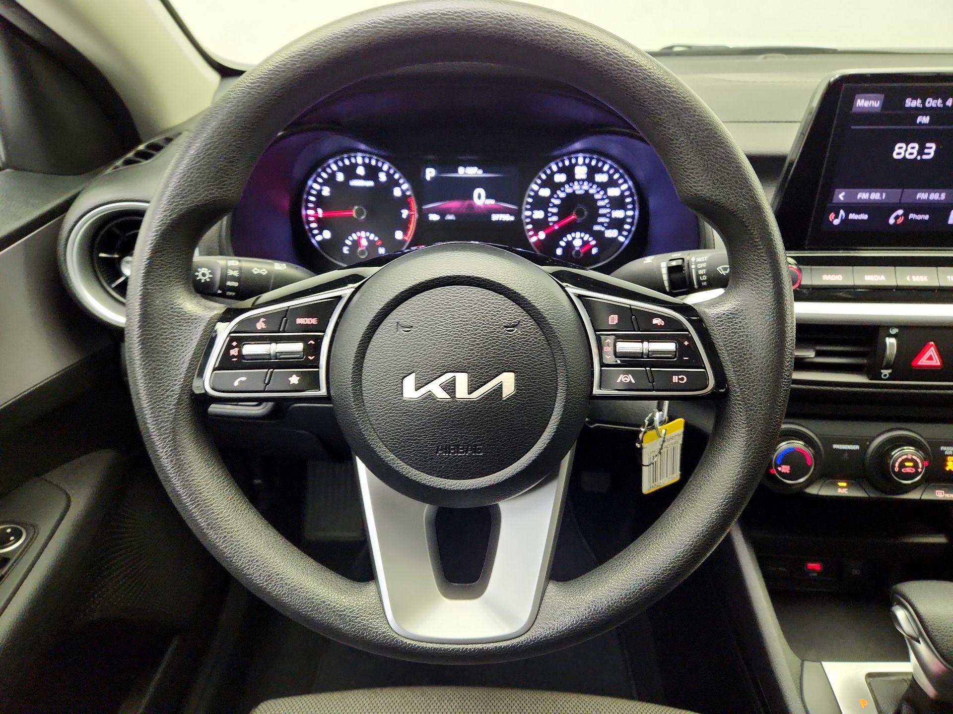 Thumbnail: 2024 Kia Forte - 10