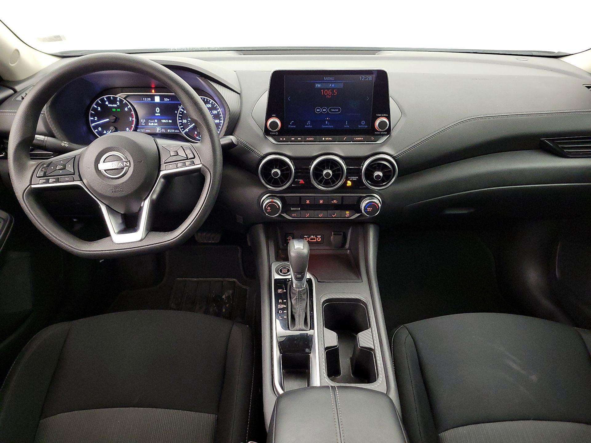 Thumbnail: 2024 Nissan Sentra - 9