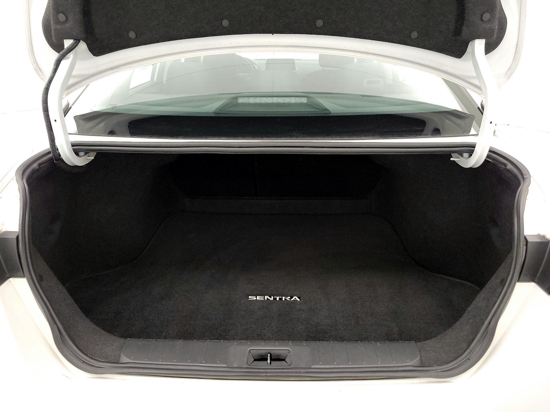 Thumbnail: 2024 Nissan Sentra - 20