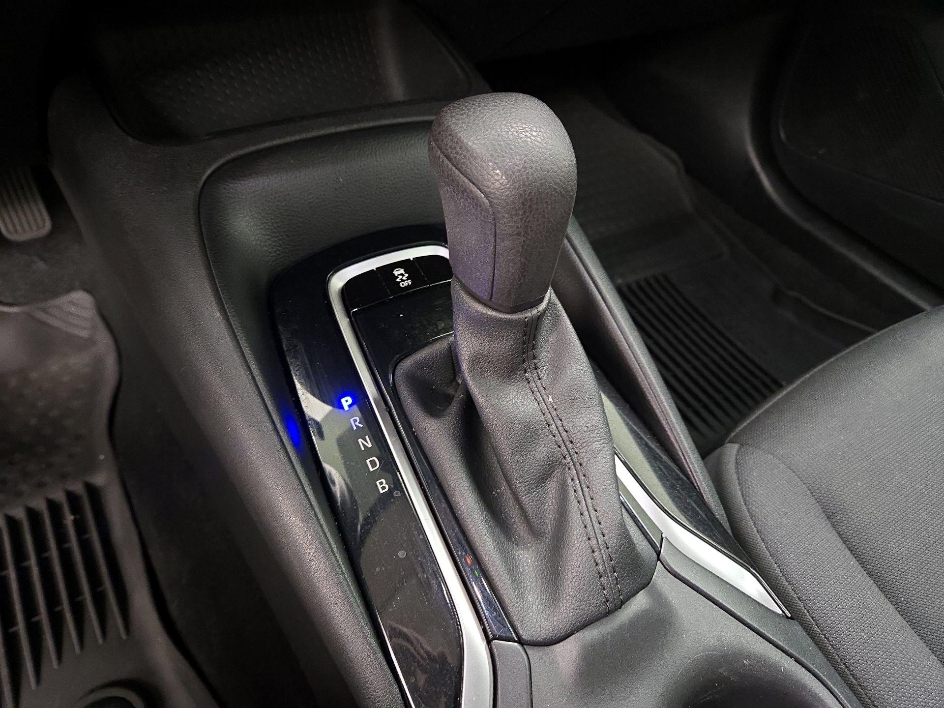 Thumbnail: 2023 Toyota Corolla - 17