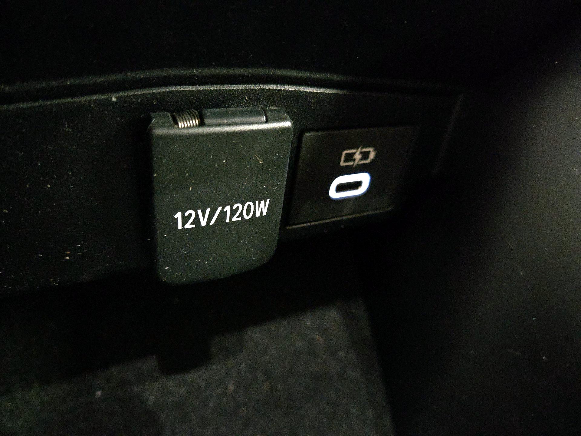 Thumbnail: 2023 Toyota Corolla - 18