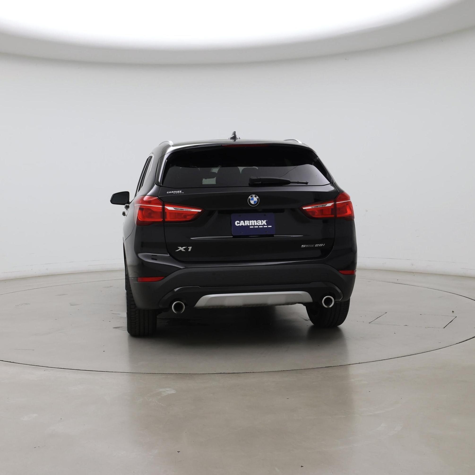 Thumbnail: 2021 BMW X1 - 6