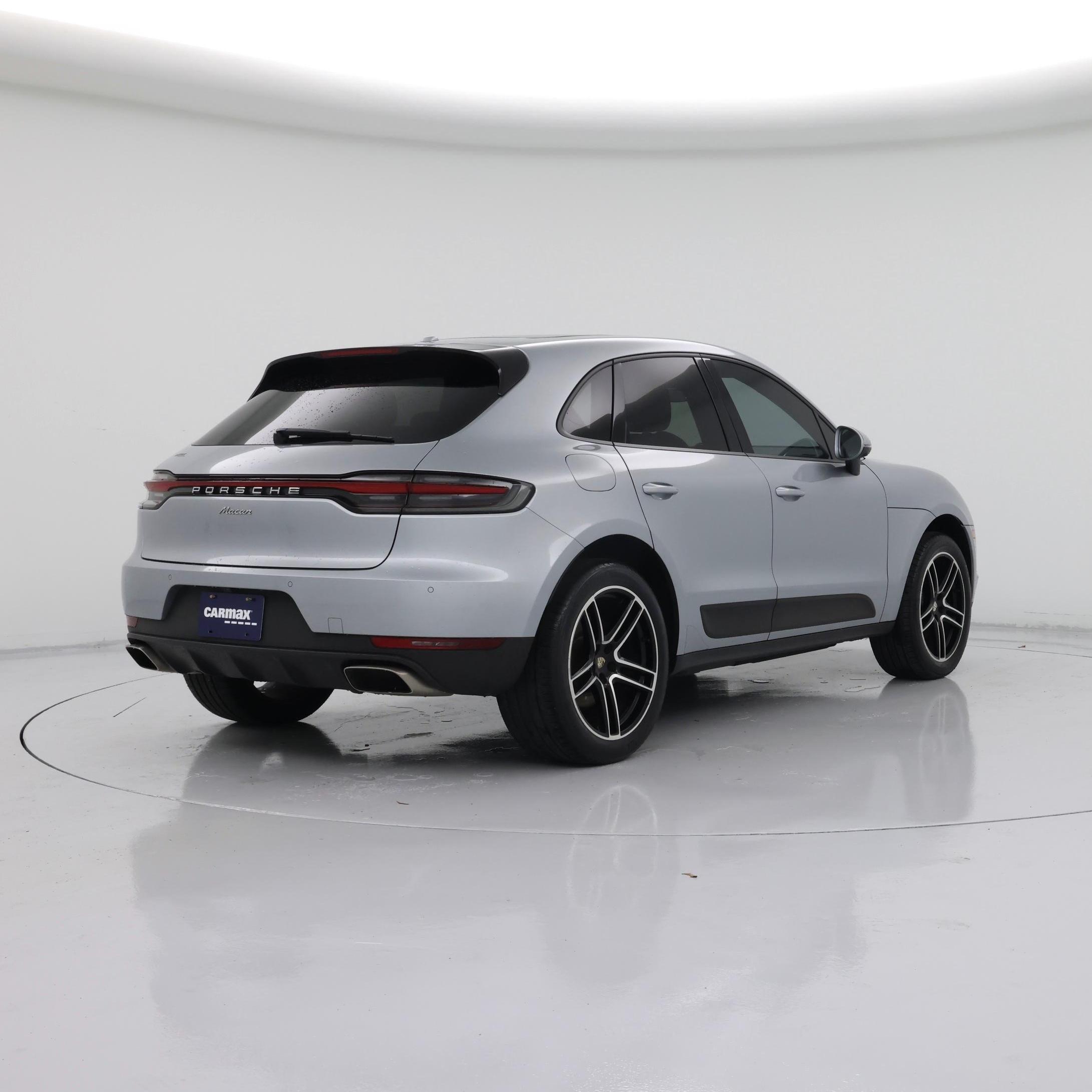 Thumbnail: 2021 Porsche Macan - 8