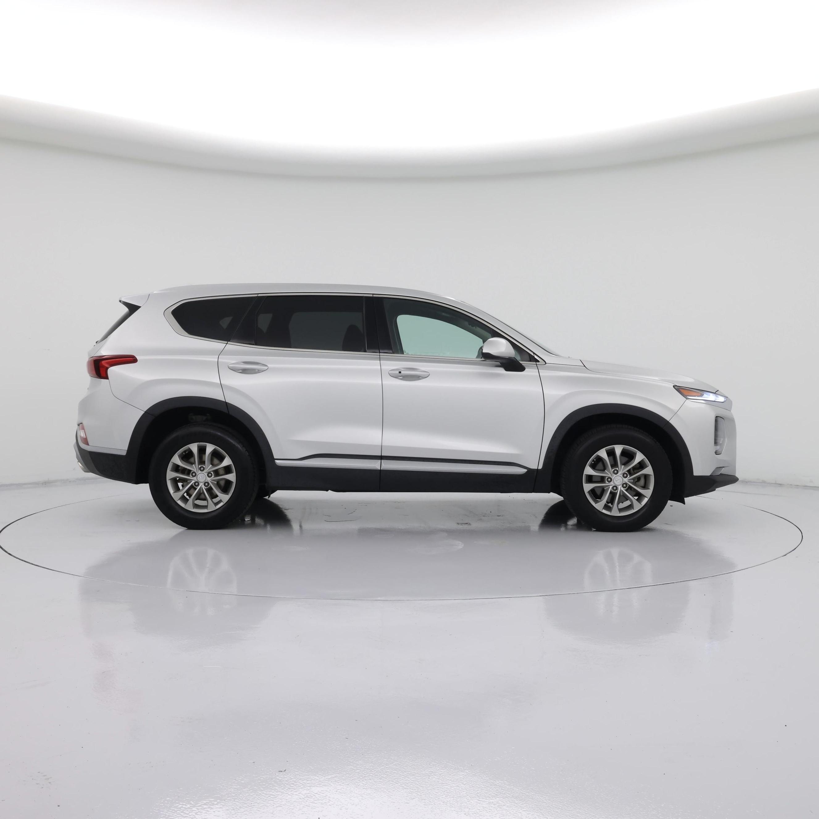 Thumbnail: 2019 Hyundai Santa Fe - 7