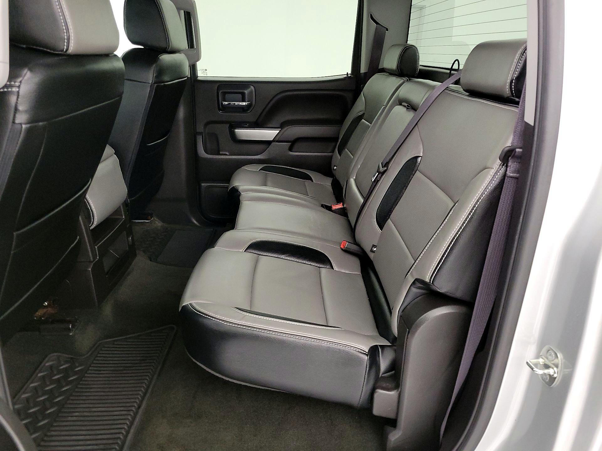 Thumbnail: 2017 Chevrolet Silverado 1500 - 19