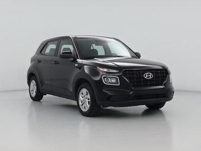 Black 2022 Hyundai Venue SE