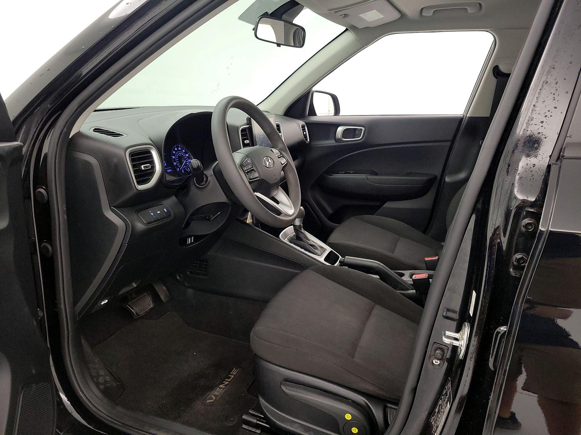 Thumbnail: 2022 Hyundai Venue - 19