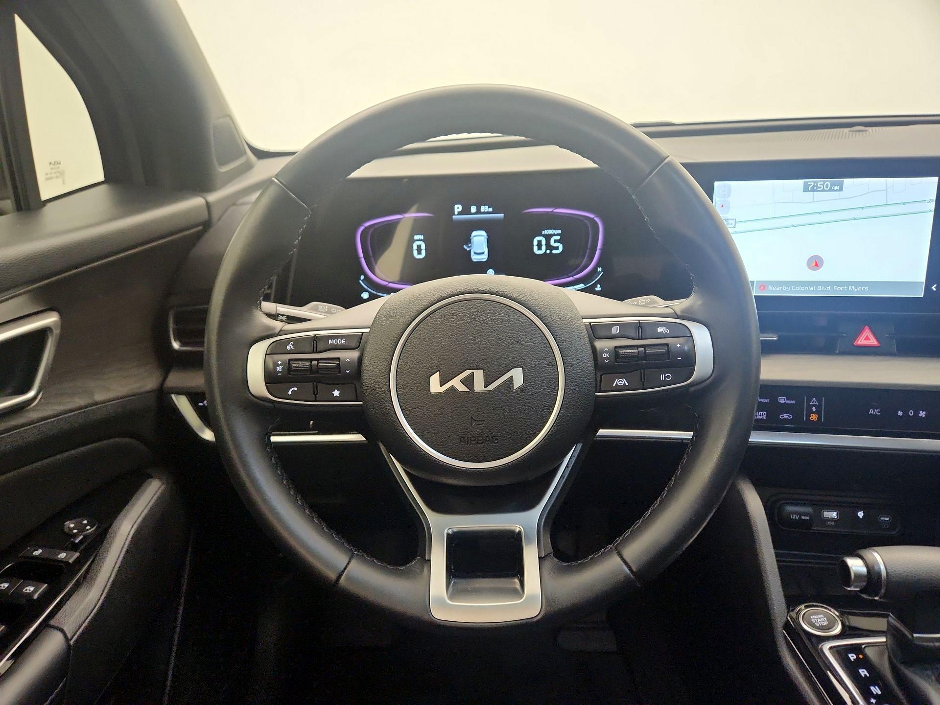 Thumbnail: 2023 Kia Sportage - 10