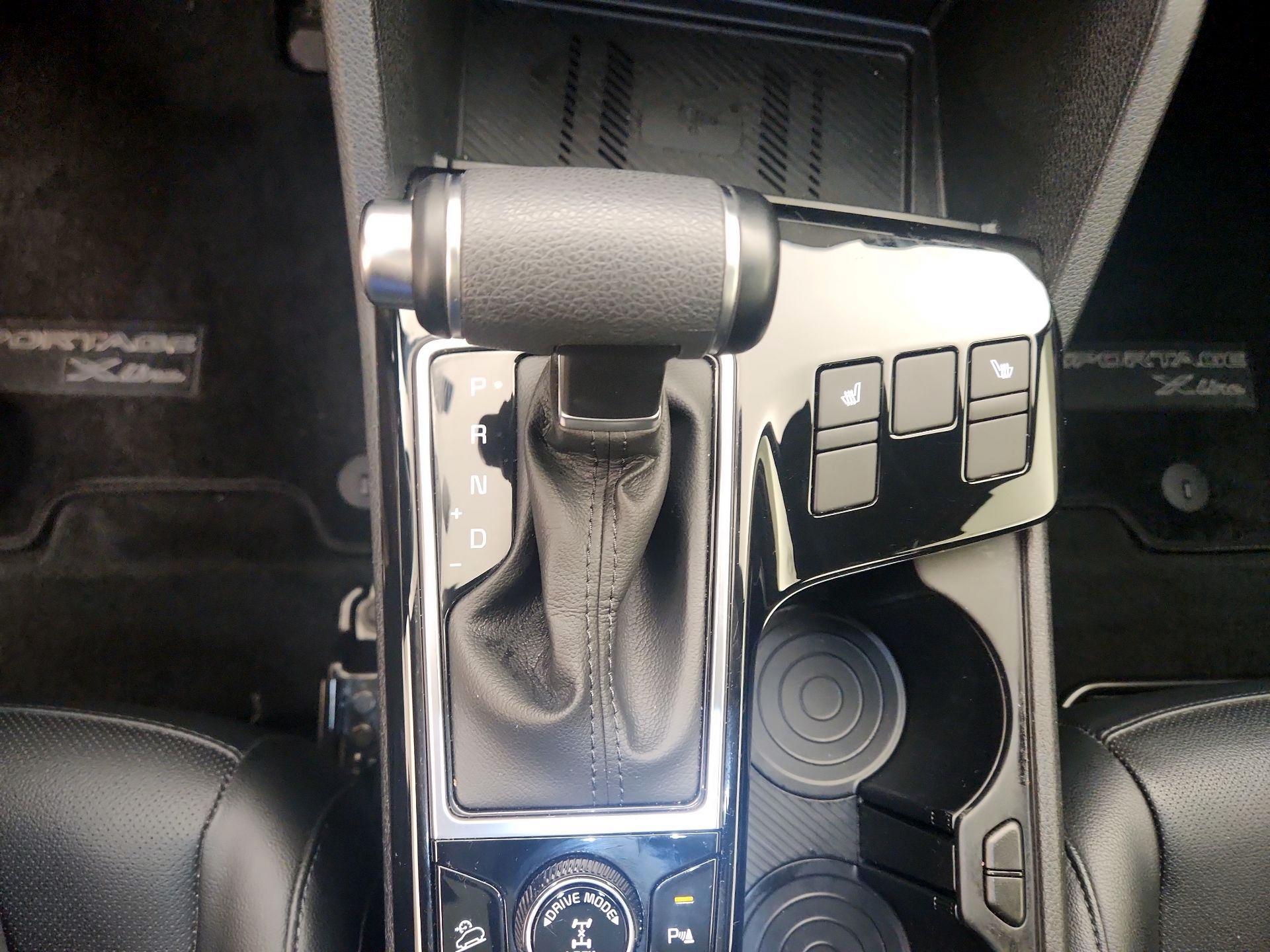 Thumbnail: 2023 Kia Sportage - 18