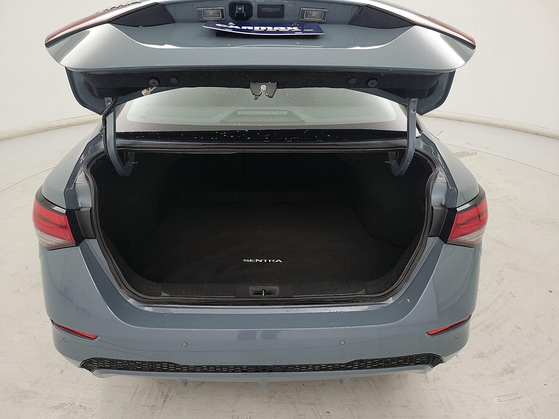 Thumbnail: 2024 Nissan Sentra - 17