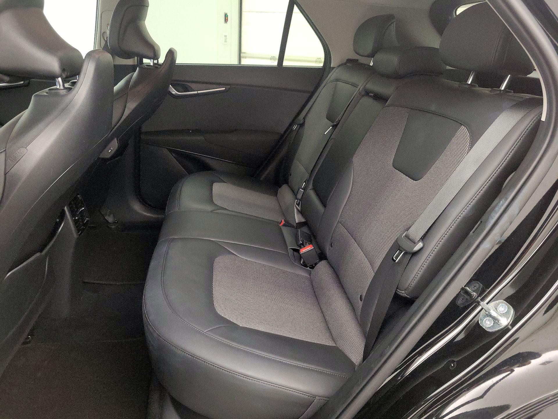 Thumbnail: 2023 Kia Niro - 20